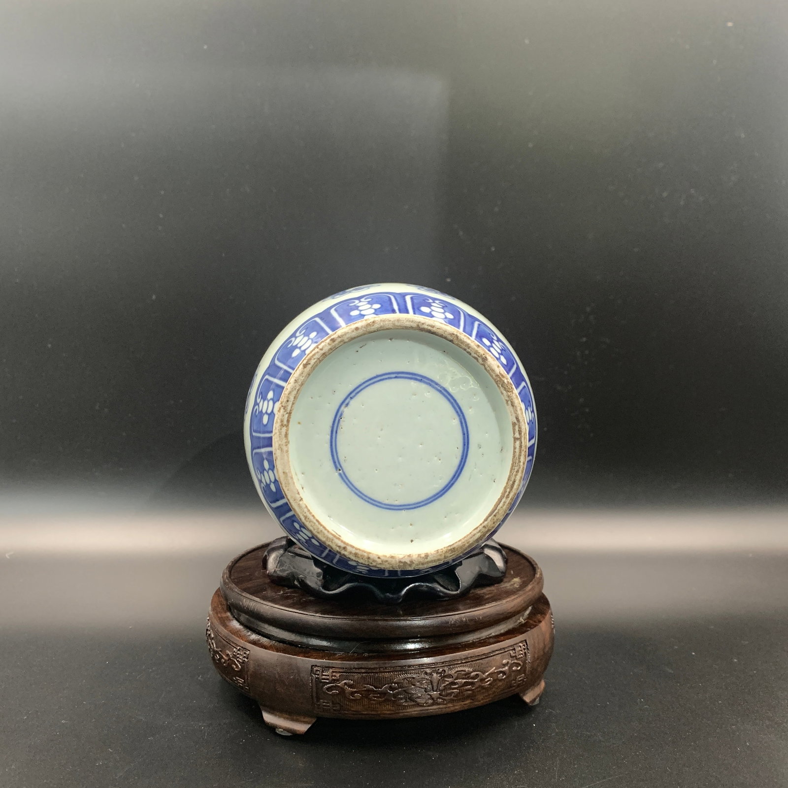 BLUE AND WHITE SCROLLING "RUYI" CLOUDS PATTERN PORCELAIN JAR - 5