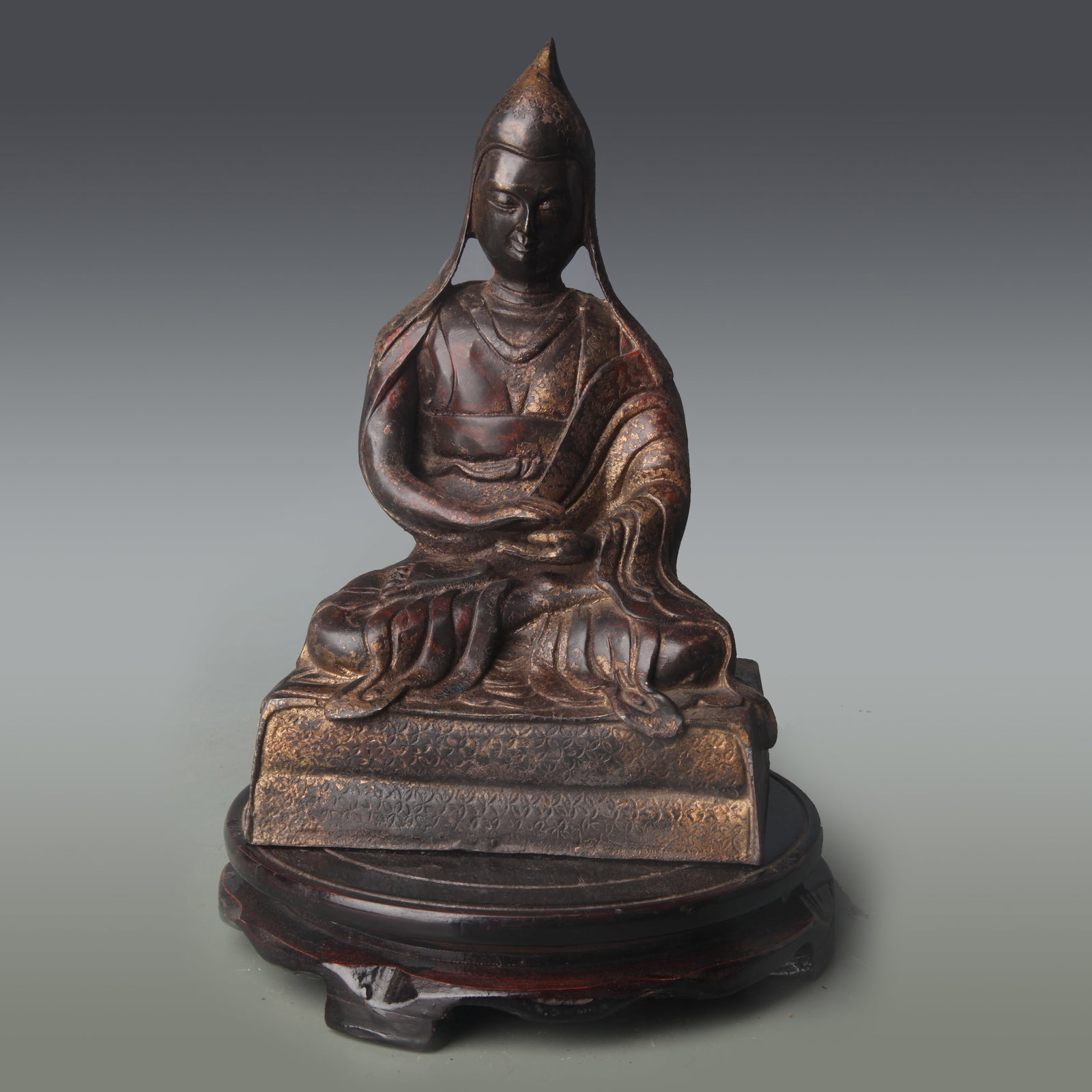 BRONZE FIGURE OF TSONGKHAPA STATUE: 19th Century; High: 8.7 inch; Wooden base for picture and display only.