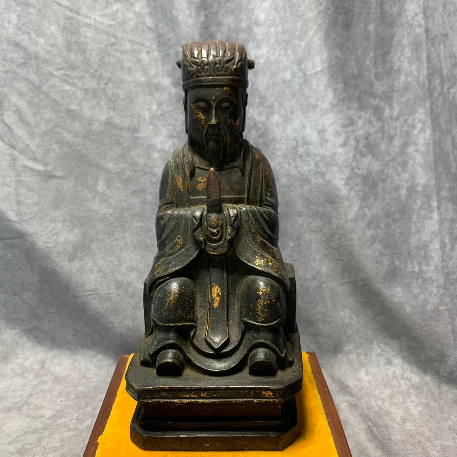 GILT BRONZE STATUE OF CIVIL GOD OF WEALTH: Ming Dynasty Style; Long: 4.3 inch; Width: 3.6 inch; High: 9.4 inch. Wooden base for picture and display only.