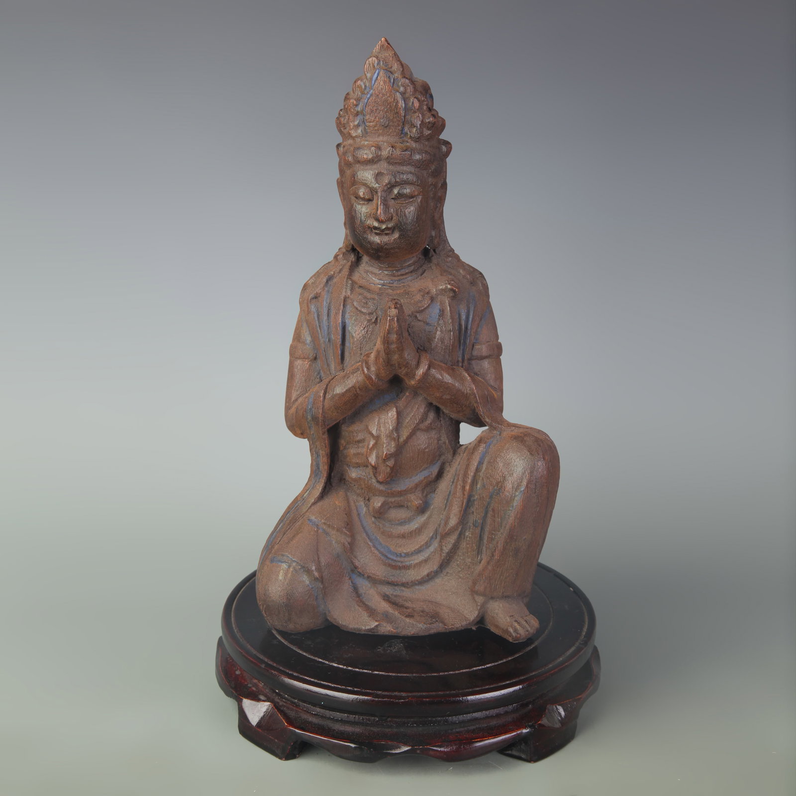 A FINE SANDALWOOD CARVED GUANYIN BODHISATTVA: Ming Dynasty Style; Width: 5.0in; High: 10.0in; Wooden base for picture and display only.