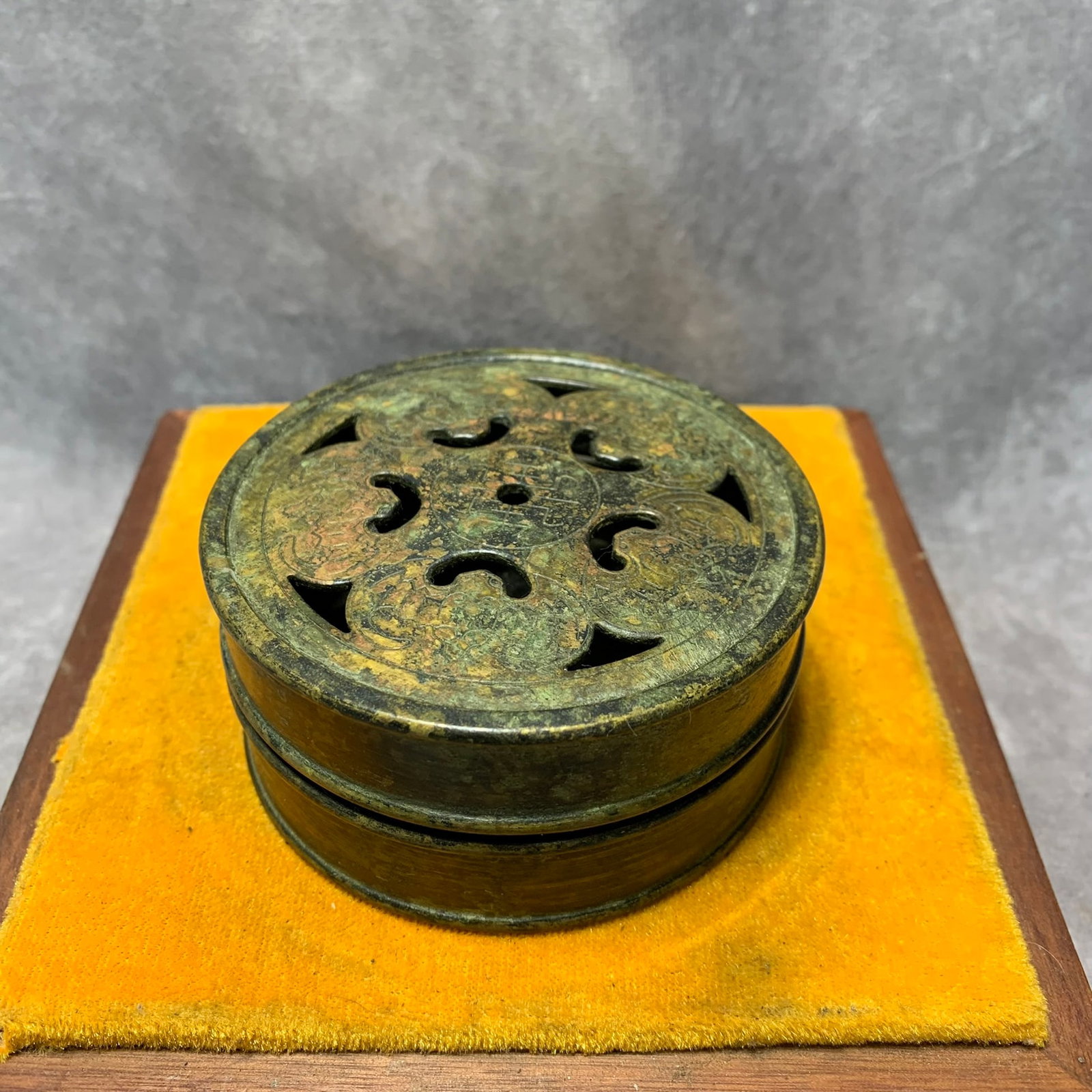 A REPUBLIC PERIOD BRONZE INCENSE BURNER WITH ‘FU’ MOTIF, DATED YEAR 13: Republic Period; High: 1.6 inch; Diameter: 3.5 inch; Wooden base for picture and display only.