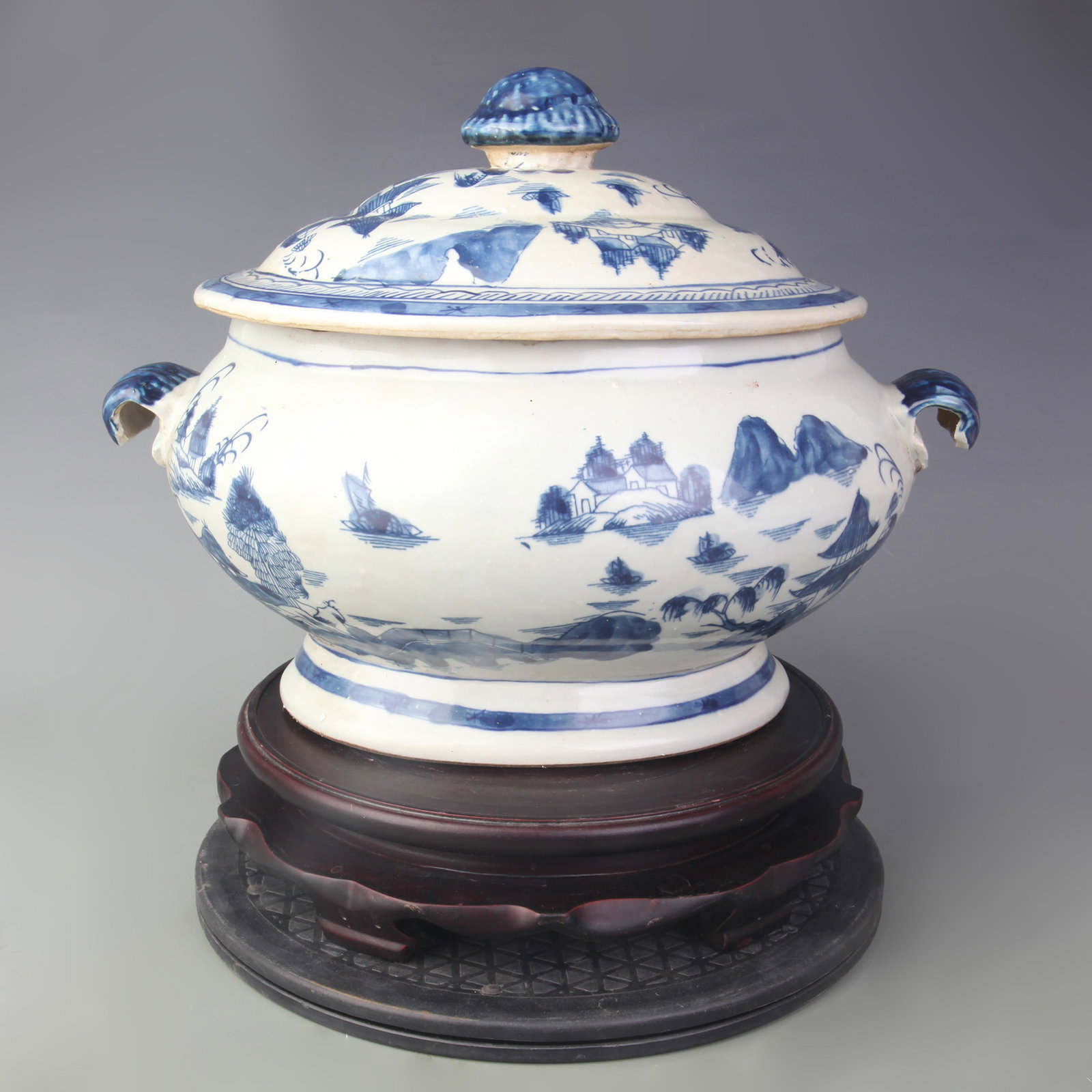 BLUE-AND-WHITE LANDSCAPE PATTERN DOUBLE-EARED LARGE JAR - 4