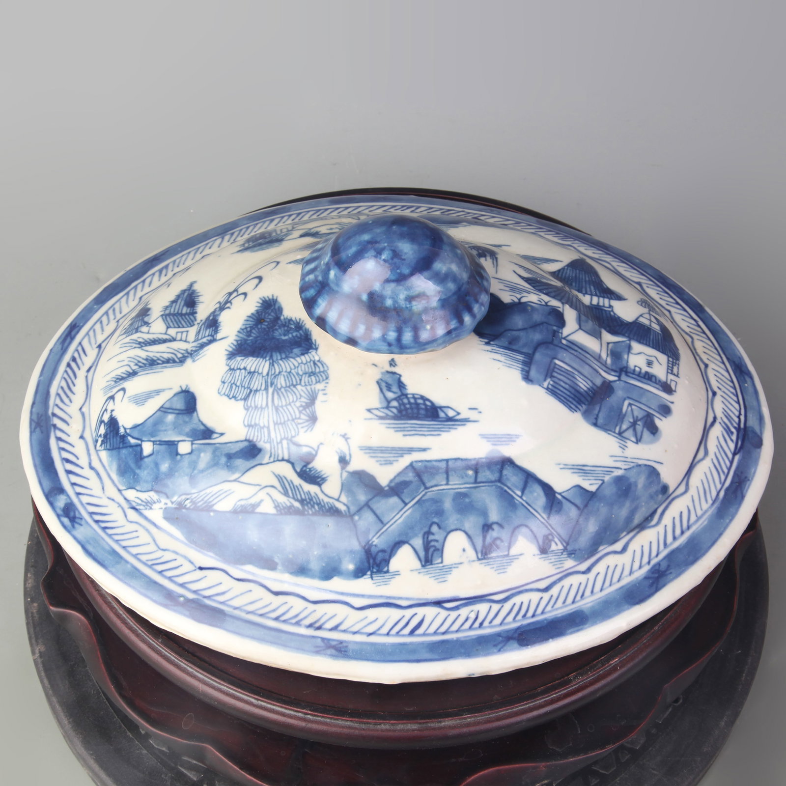 BLUE-AND-WHITE LANDSCAPE PATTERN DOUBLE-EARED LARGE JAR - 6