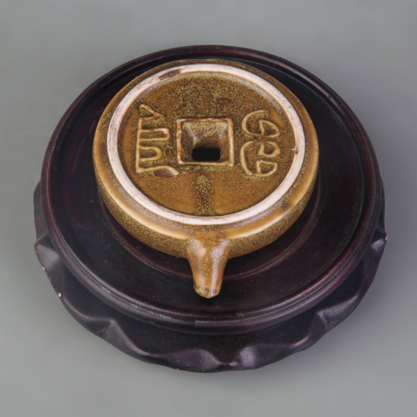 A FINE CREMATIC WATER DROPPER - 4