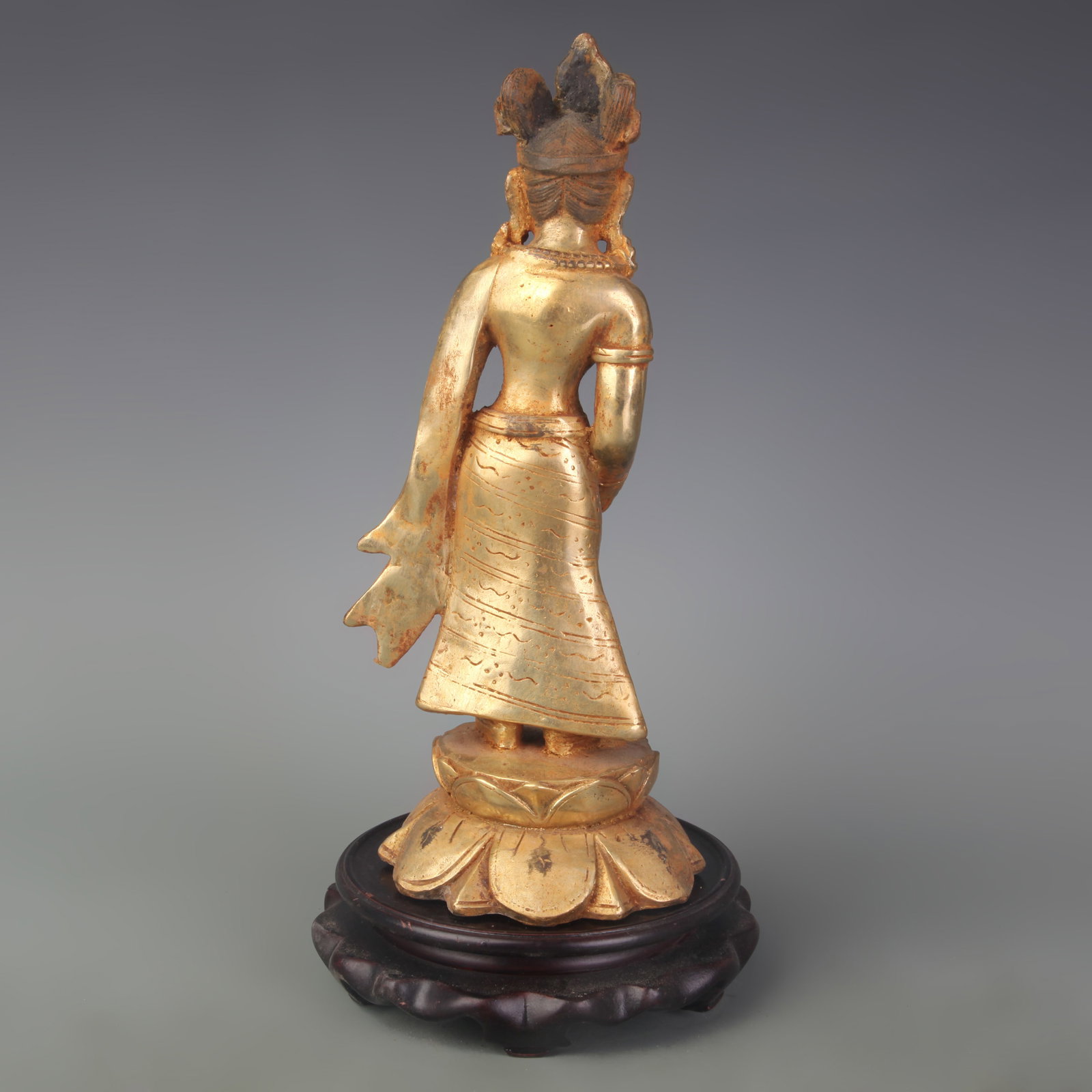 A RARE BRONZE GILT BUDDHA STATUE - 4