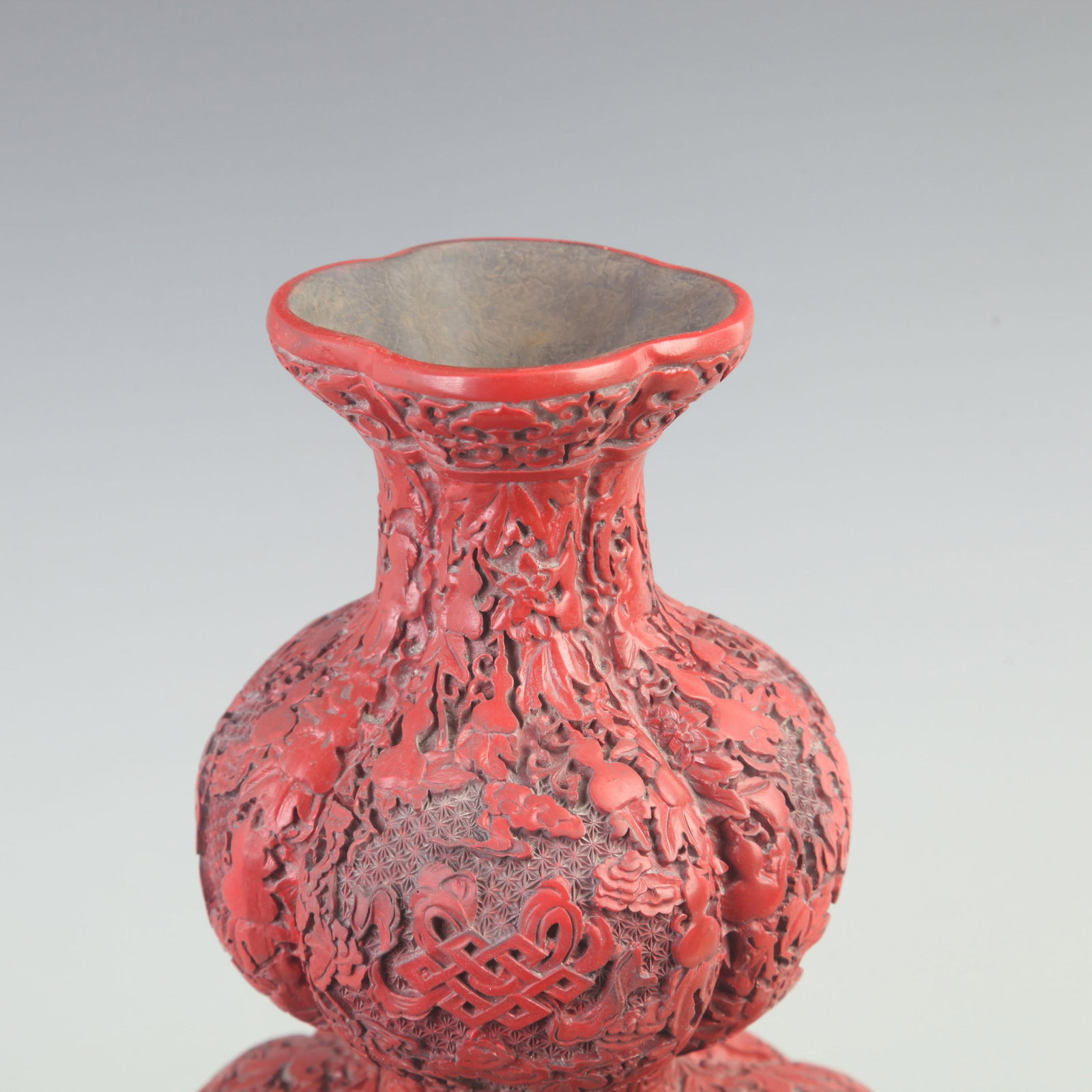 RARE RED CARVED LACQUER FLOWER CARVING CALABASH SHAPED BOTTLE - 2