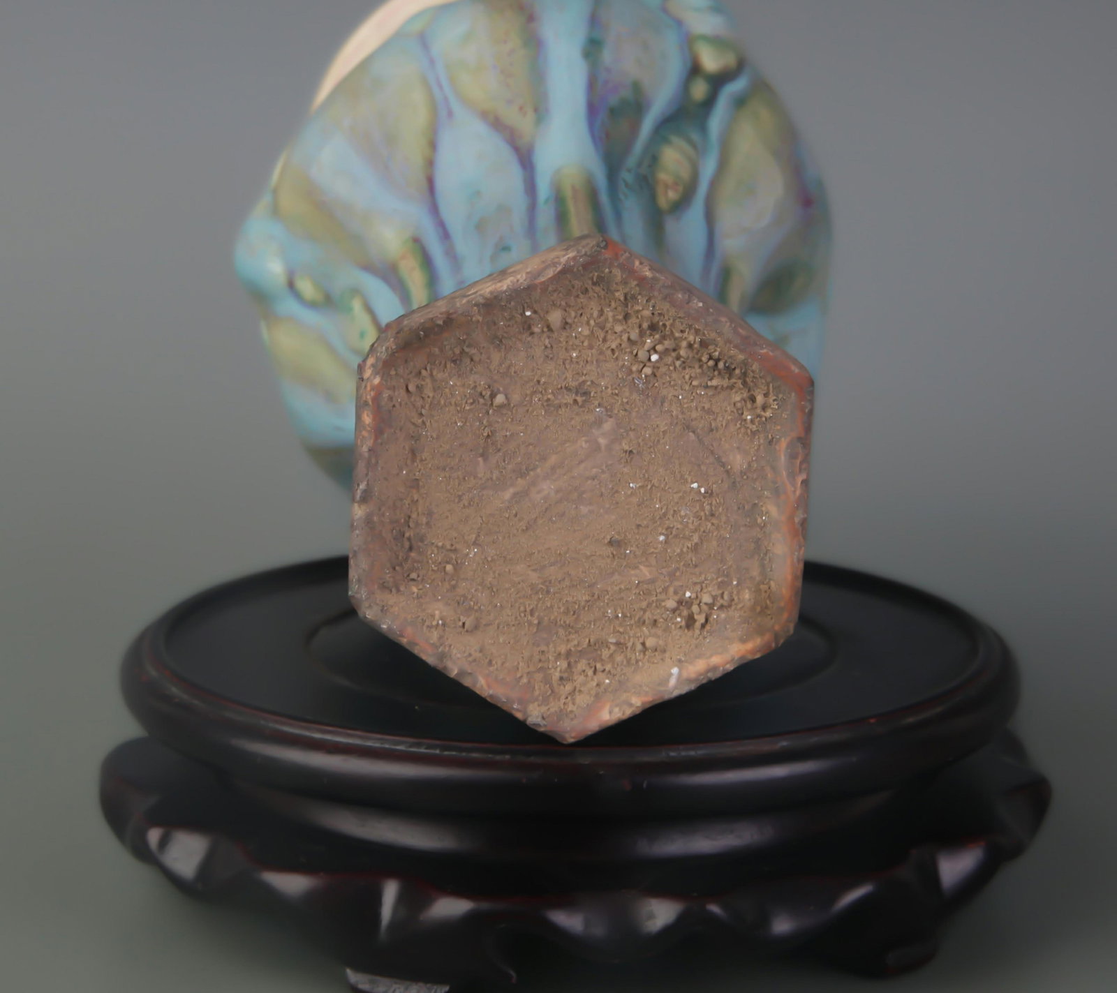 A JUN-GLAZED ‘THREE RAMS’ ZUN VASE - 5