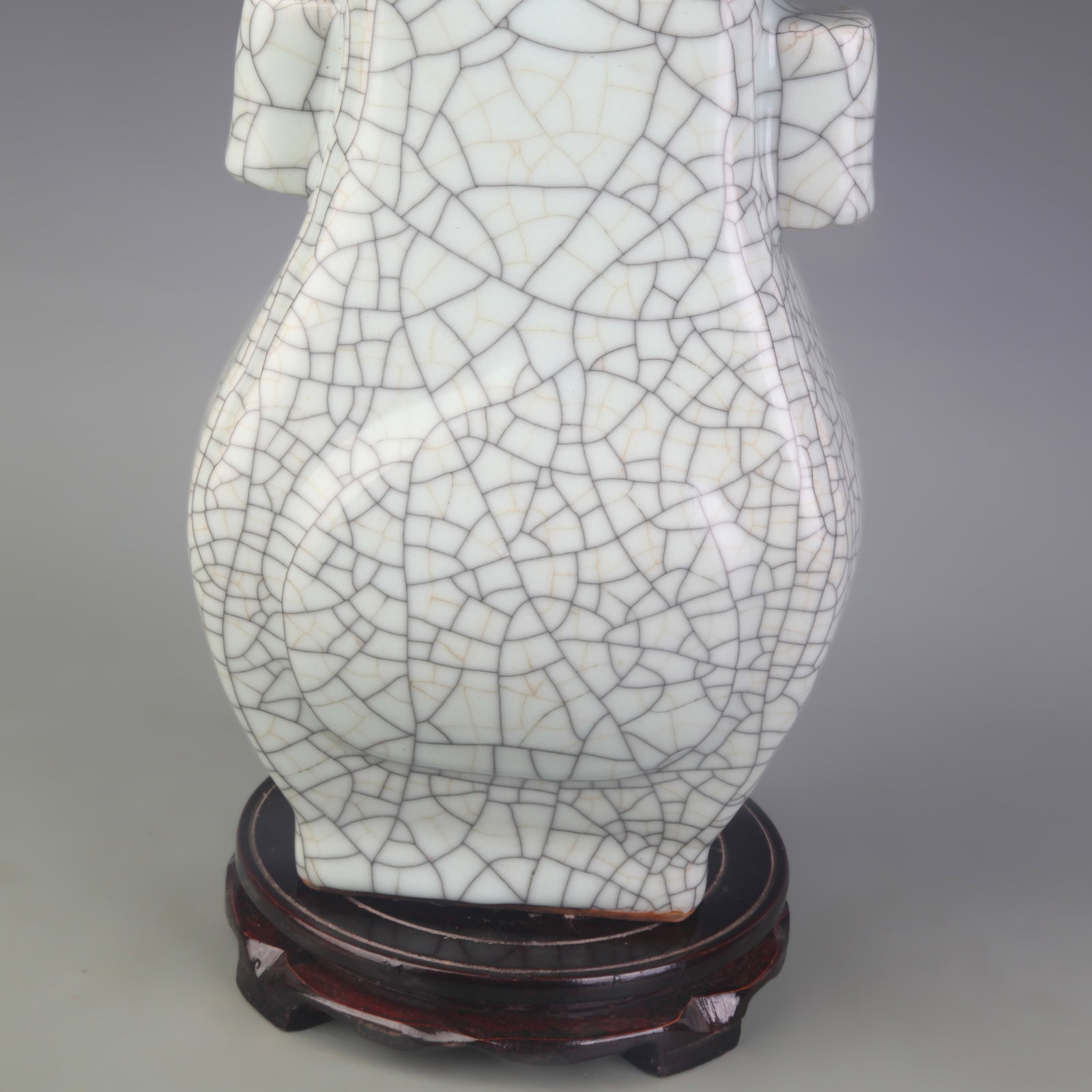 GE GLAZE SQUARE VASE WITH VERTICAL EARS