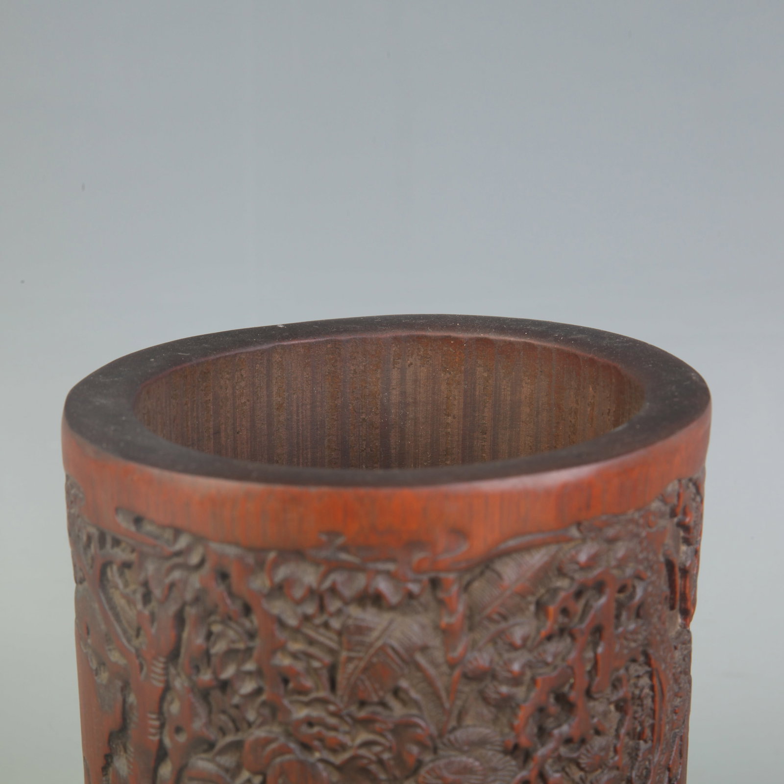 A CARVED BAMBOO BRUSH POT - 2