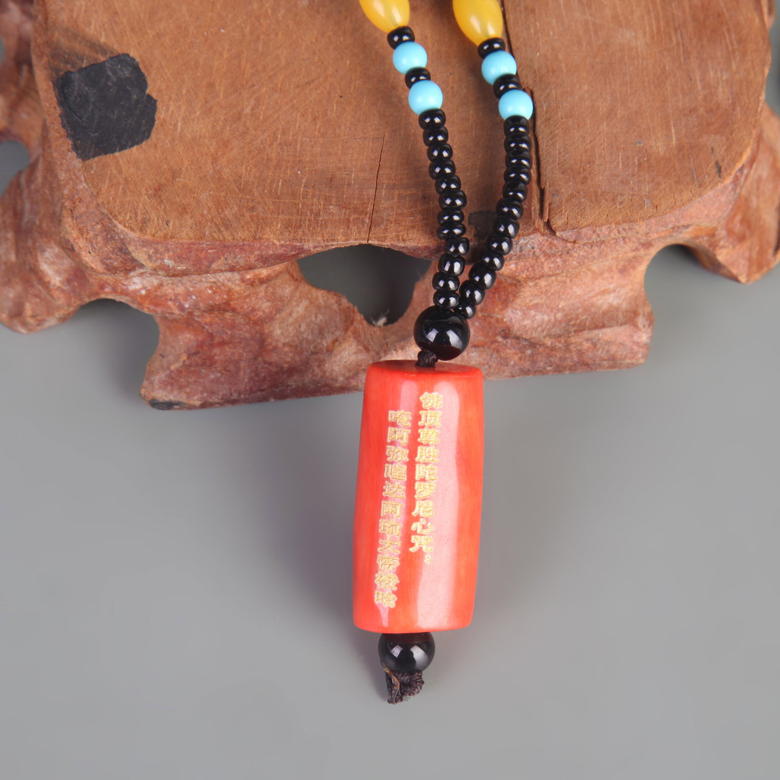 A FINE CORAL NECKLACE - 3