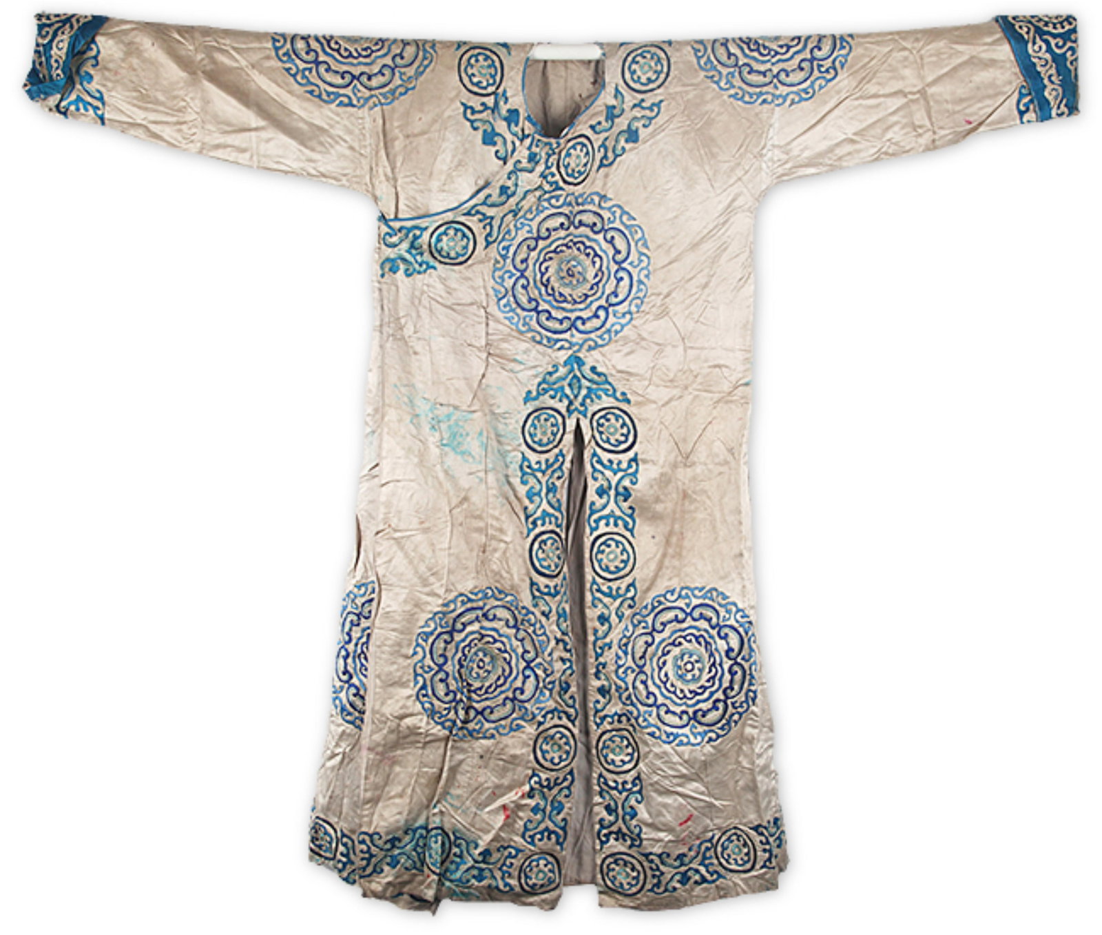 A FINE WHITE COLOR HAND MADE CHINESE ROBE (1 of 8)