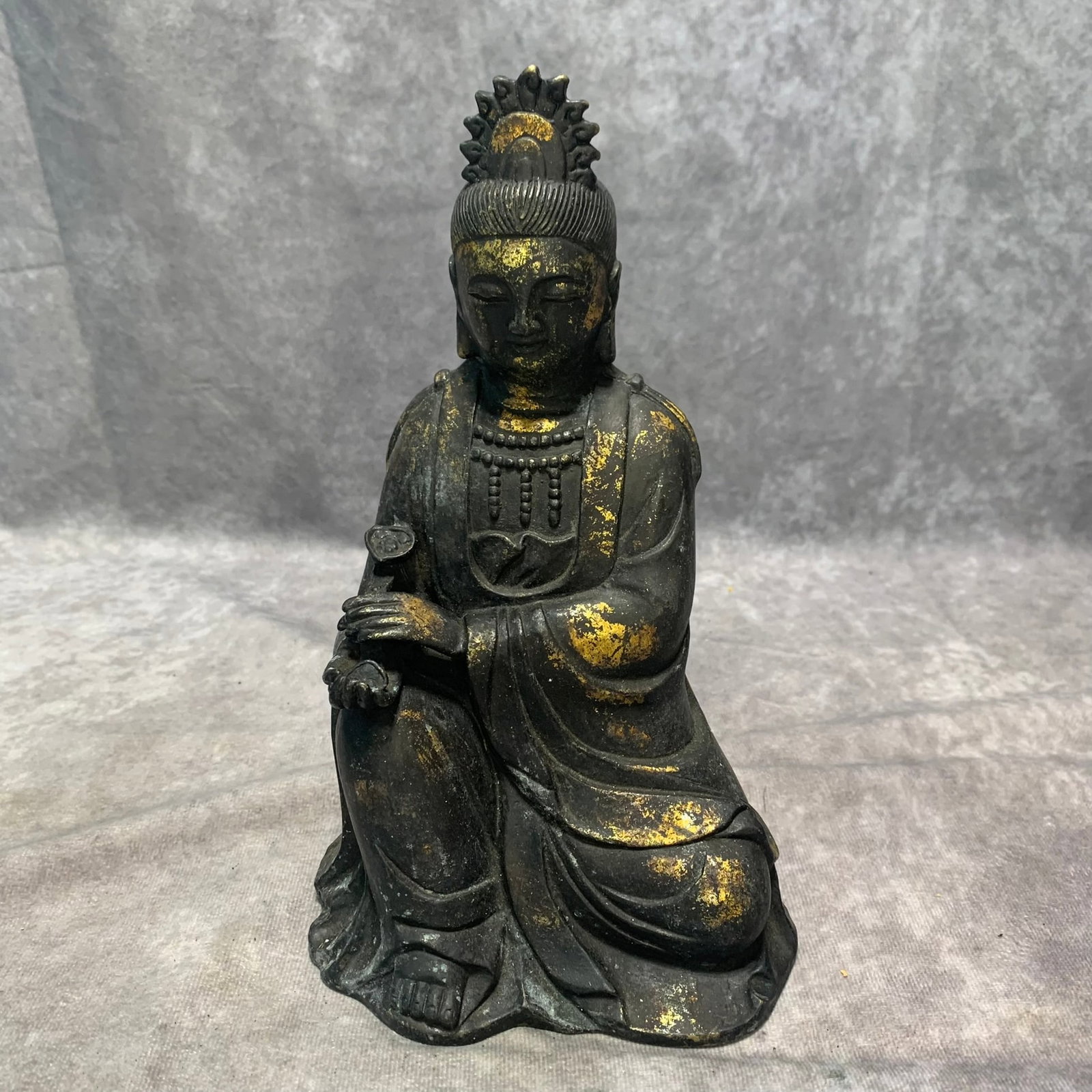 QING DYNASTY BRONZE RUYI GUANYIN BUDDHA STATUE: Qing Dynasty; Long: 5.5 inch; Width: 3.9 inch; High: 9 inch. Wooden base for picture and display only.
