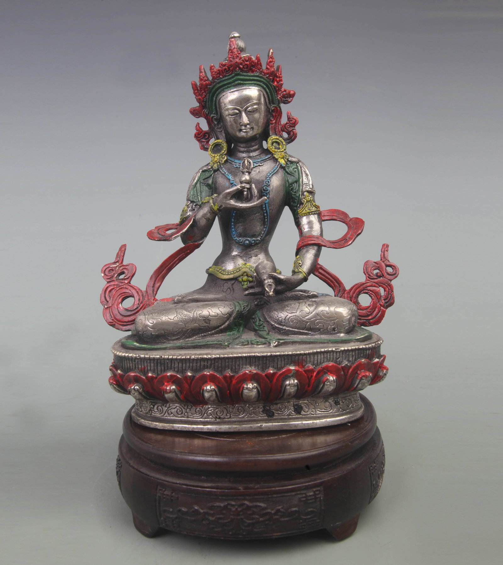 A FINE BRONZE COLORED VAJRASATTVA STATUE: Qing Dynasty; Width: 6.5 inch; High: 8.0 inch; Woodbase for picture and display only