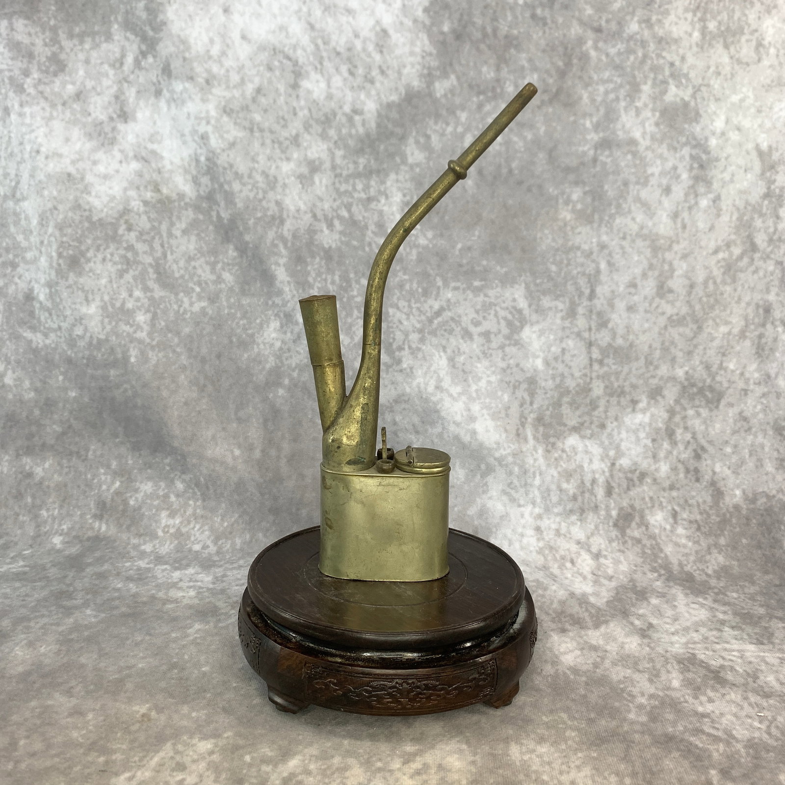 CHINESE BRONZE WATER SMOKING PIPE (1 of 5)