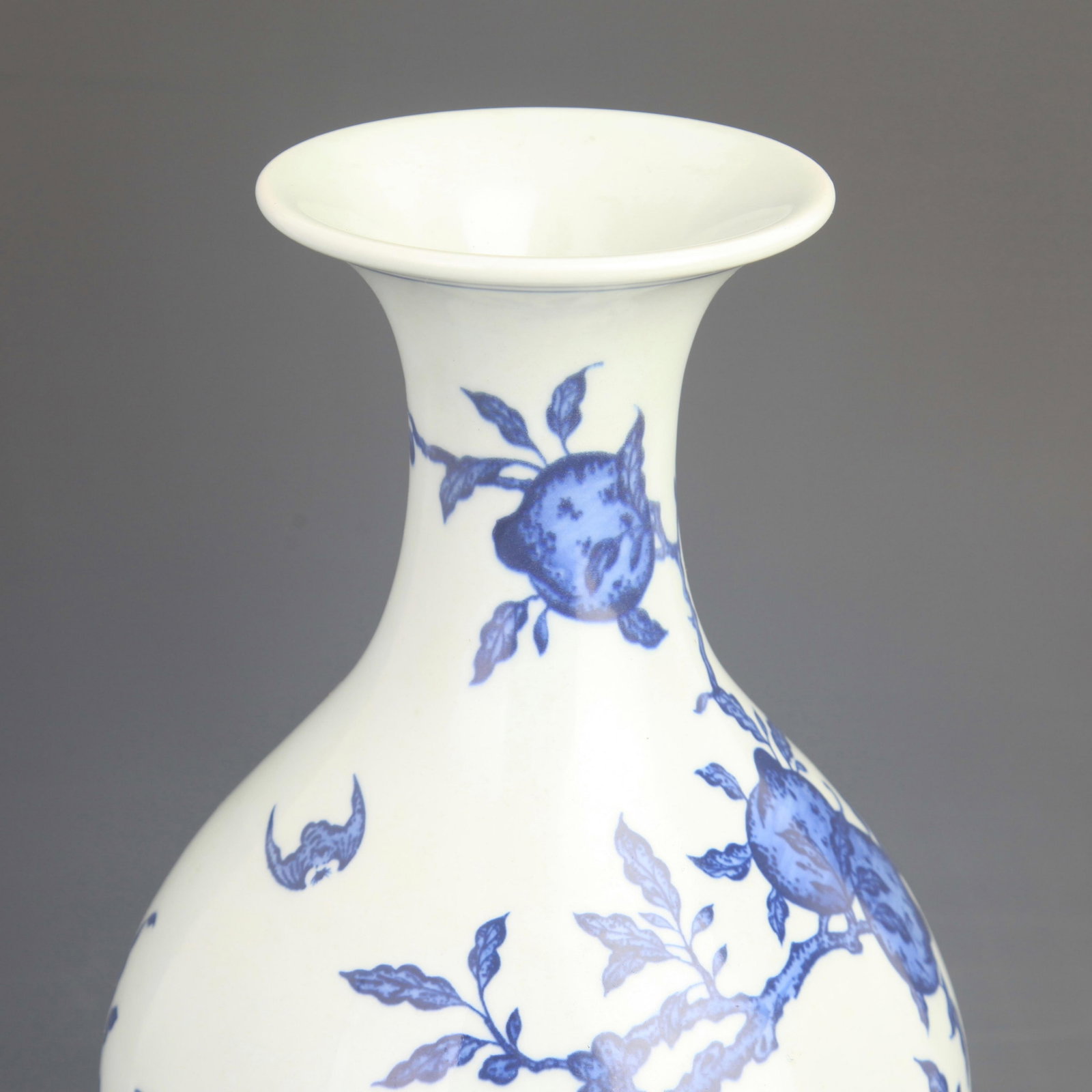 BLUE AND WHITE LONGEVITY PATTERN PORCELAIN VASE - 2