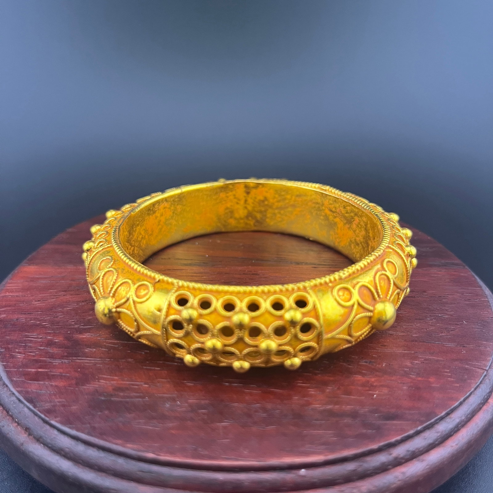 GILT-BRONZE BANGLE BRACELET - 3