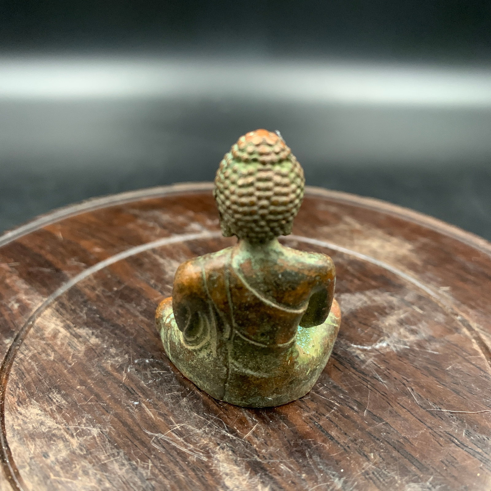 SMALL BRONZE SHAKYAMUNI BUDDHA STATUE - 4