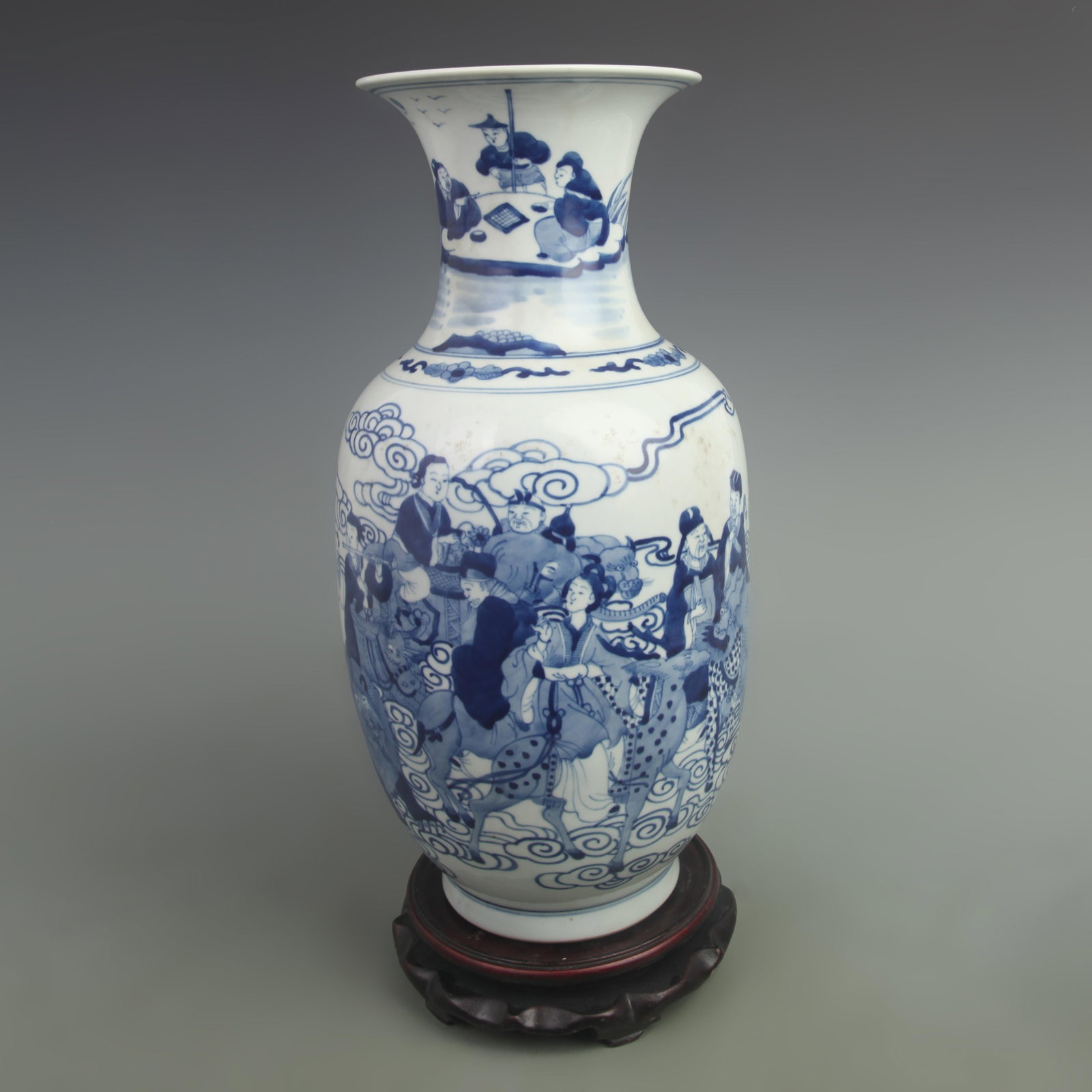 BLUE AND WHITE EIGHT IMMORTALS PATTERN PORCELAIN VASE (1 of 5)