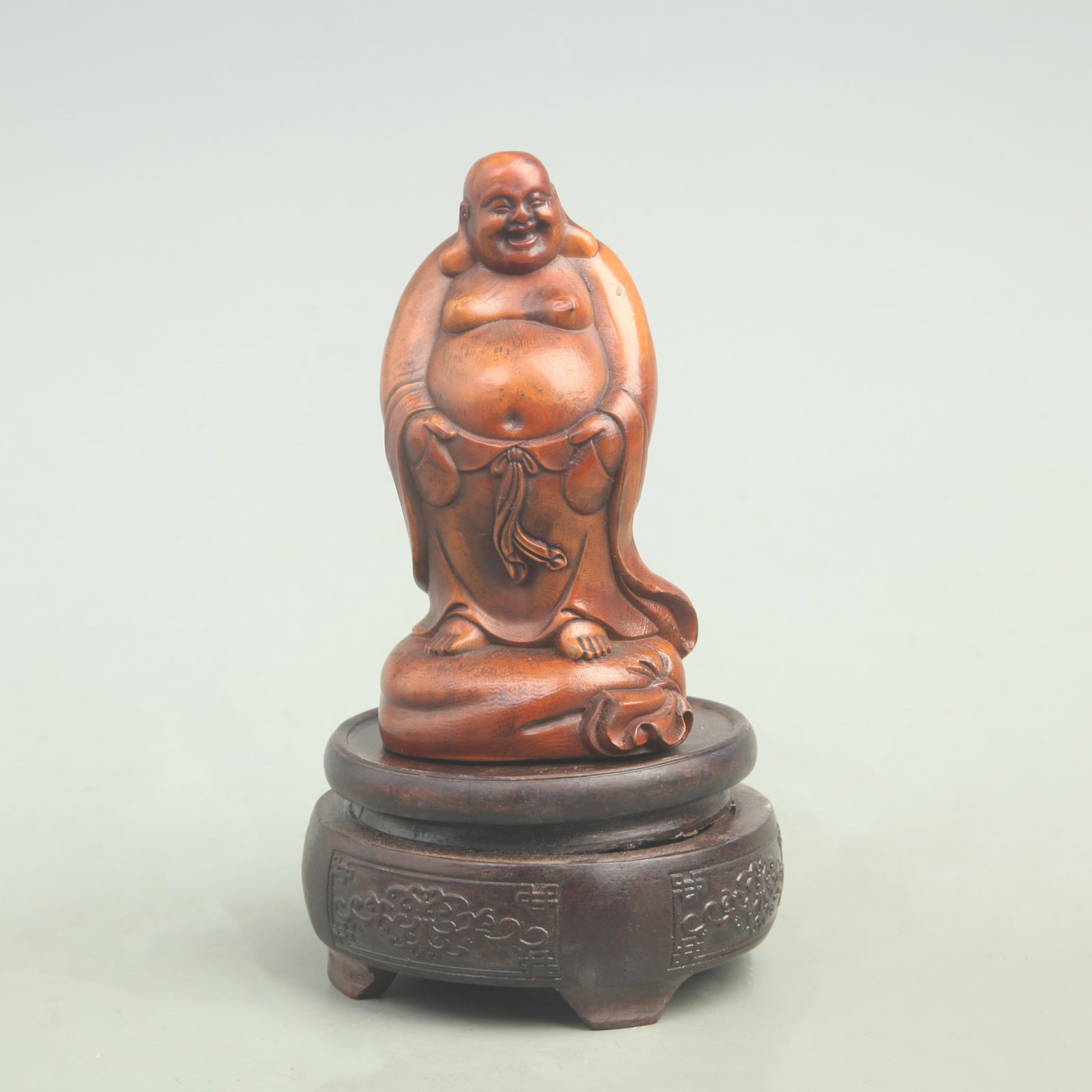 A FINE BOXWOOD MAITREYA BUDDHA FIGURE (1 of 5)