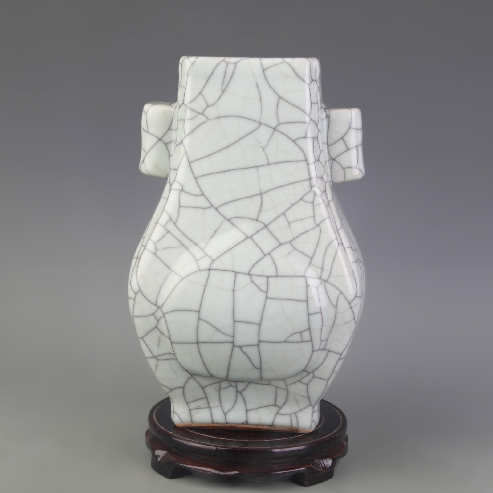 GE-TYPE SQUARE VASE WITH TUBULAR HANDLES: Qing Dynasty; High: 12.2 inch; Woodbase for picture and display only