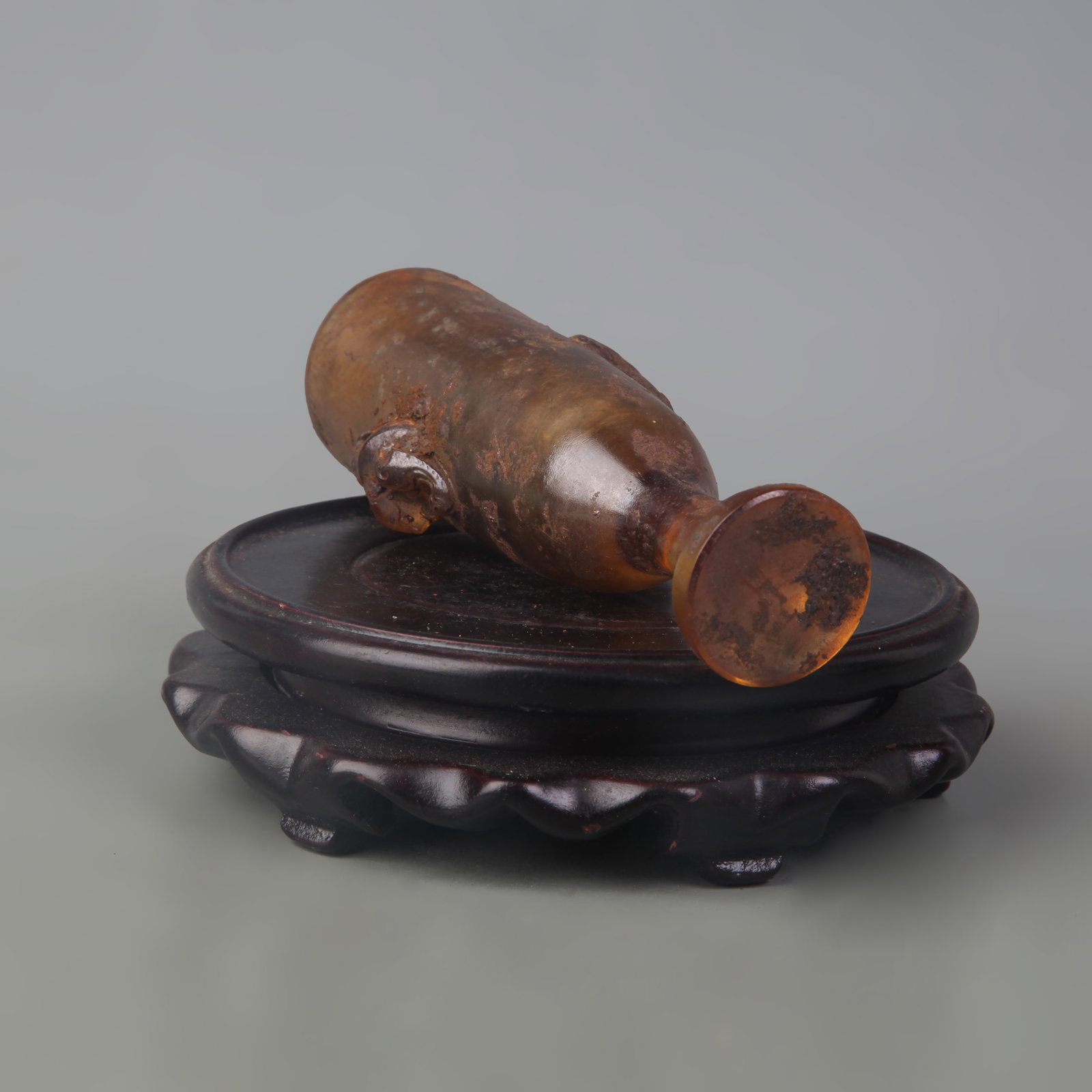 A FINE CHI LONG CARVED CRYSTAL CUP - 5