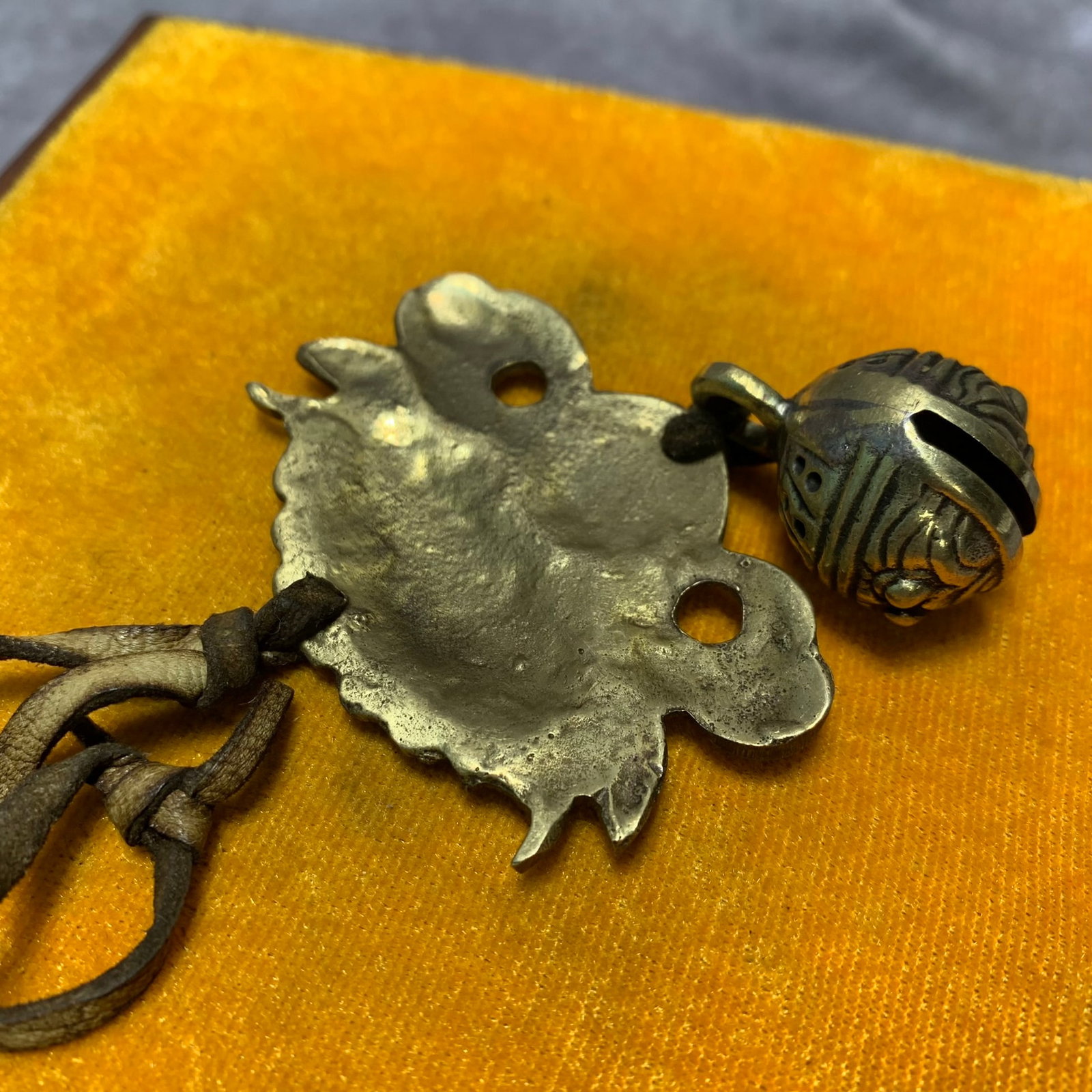 TIBETAN BUDDHIST BRONZE RITUAL IMPLEMENT - 3