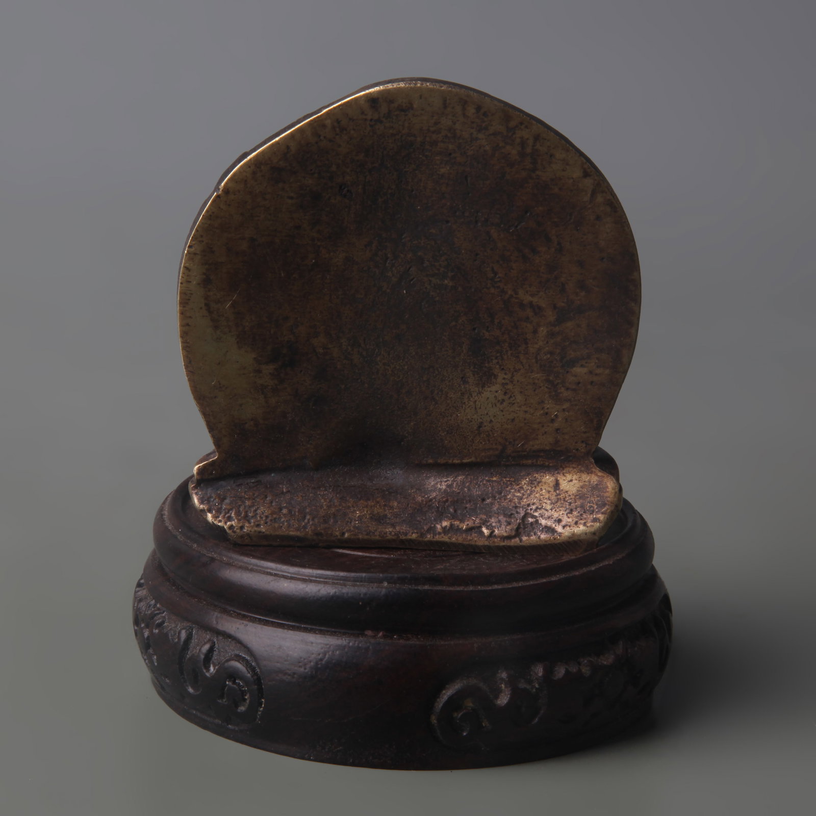 SMALL TIBETAN BUDDHIST FIGURE - 4