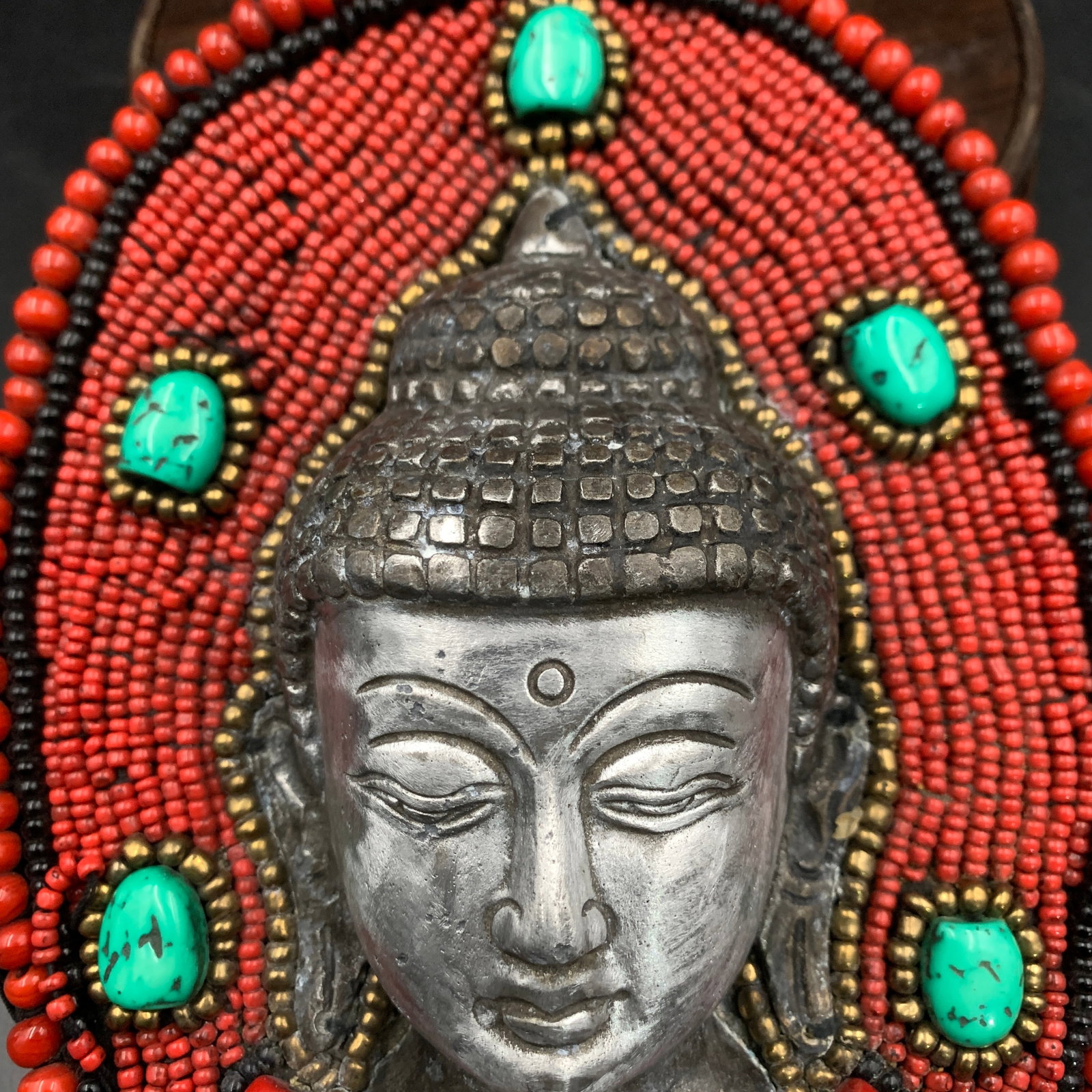 HIMALAYAN BEADED BUDDHA HEAD WALL PLAQUE - 4