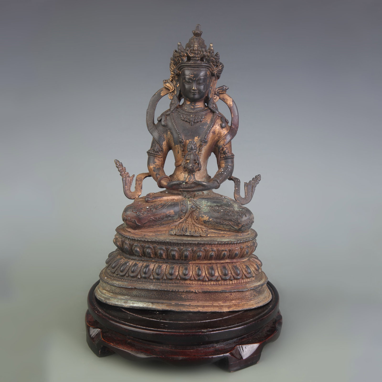 A FINE BRONZE LONGEVITY BUDDHA: Qing Dynasty; High: 9.2 inch; Woodbase for picture and display only