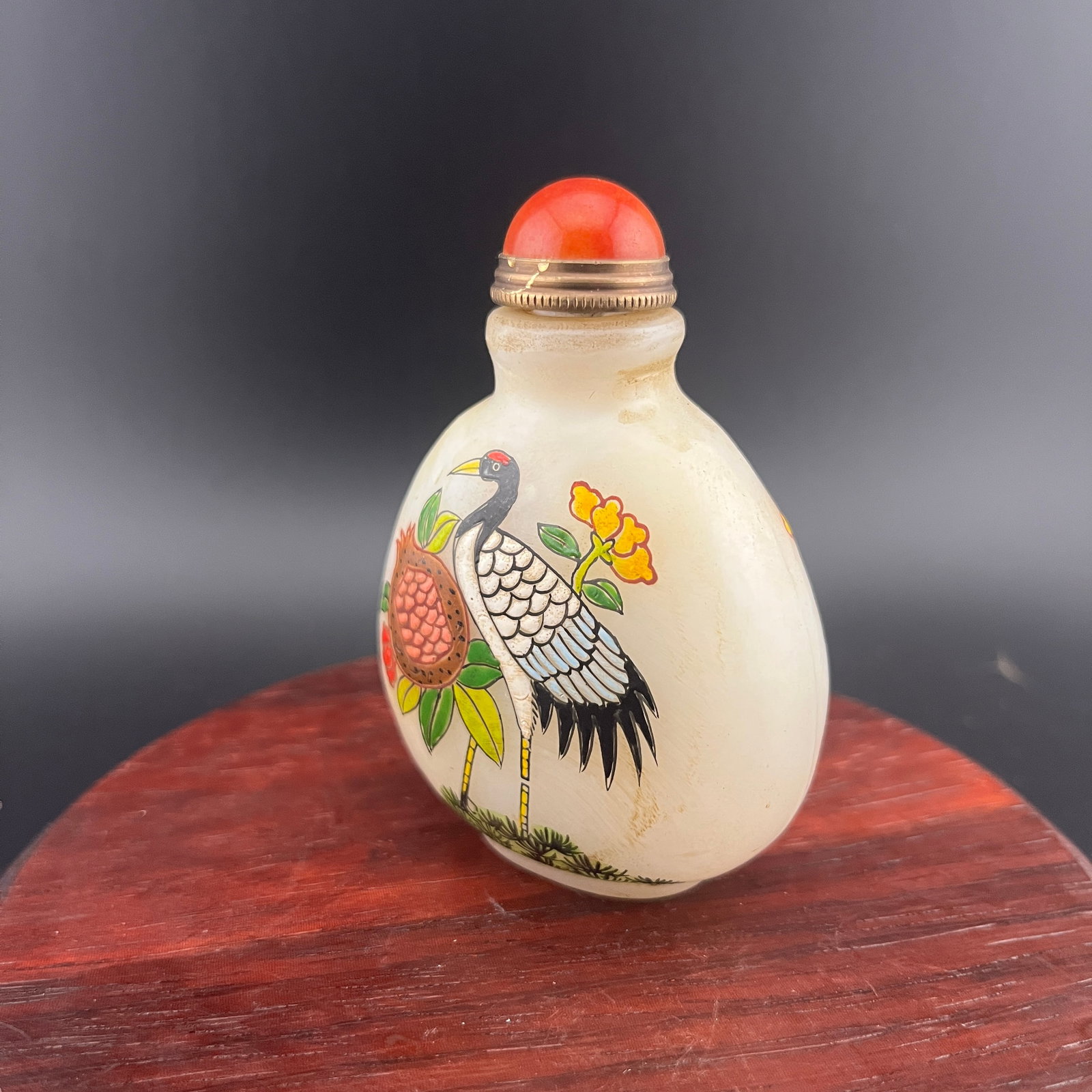 A FINE CRANE PATTERN GLASS MADE SNUFF BOTTLE - 6
