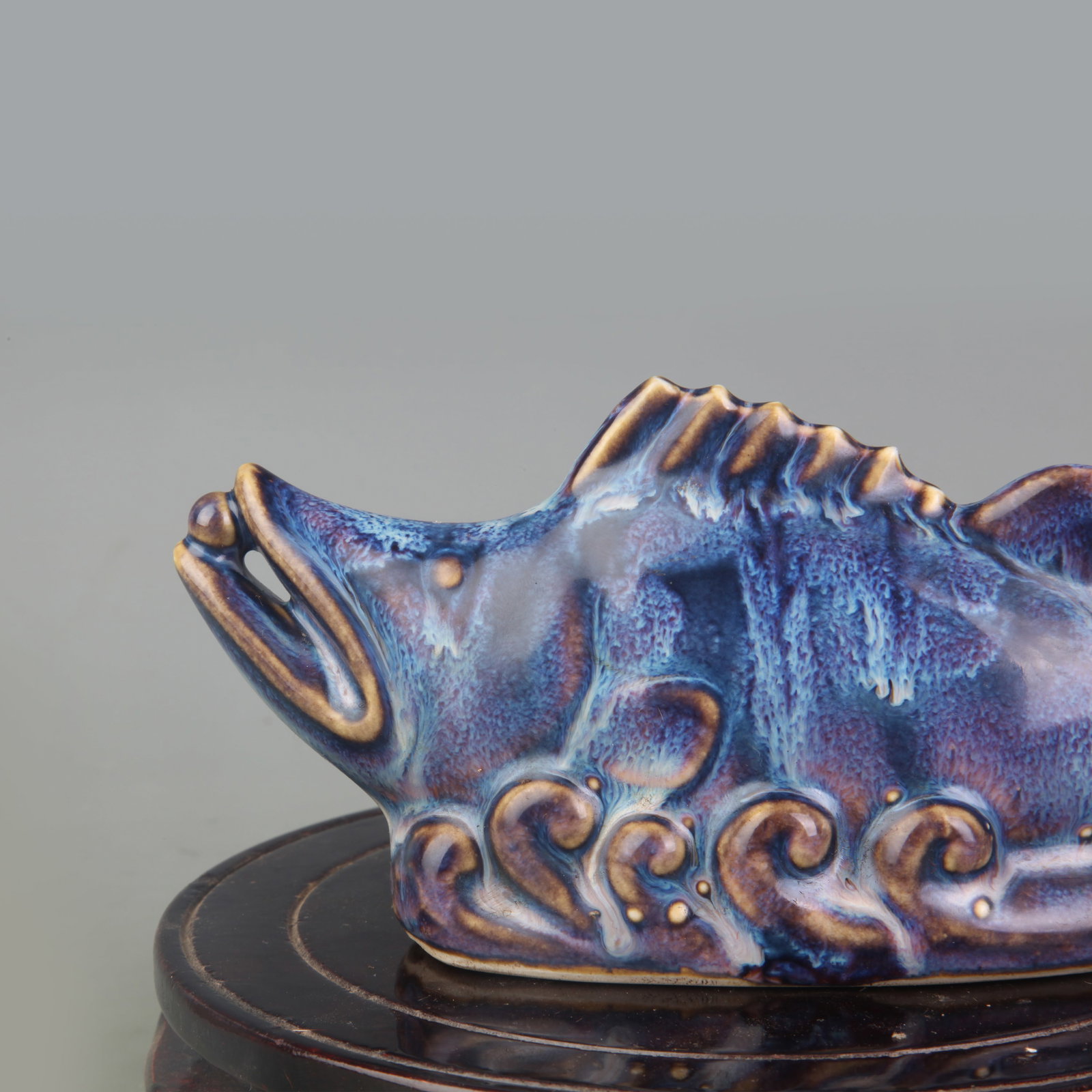 SCHOLAR’S OBJECT: BRUSH REST - 2