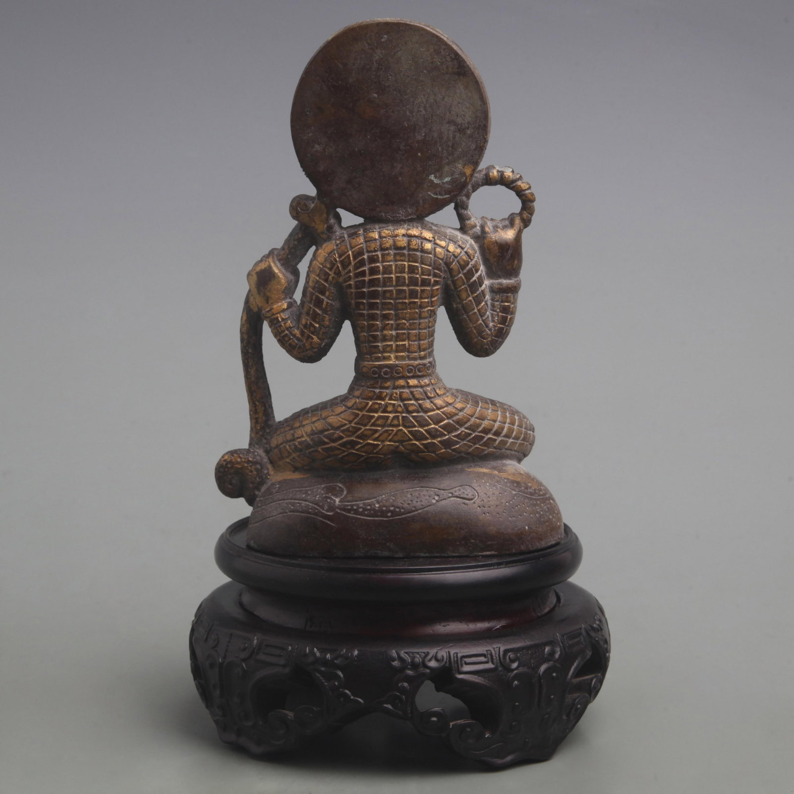 A FINE SERPENT-SHAPED BUDDHA STATUE - 4