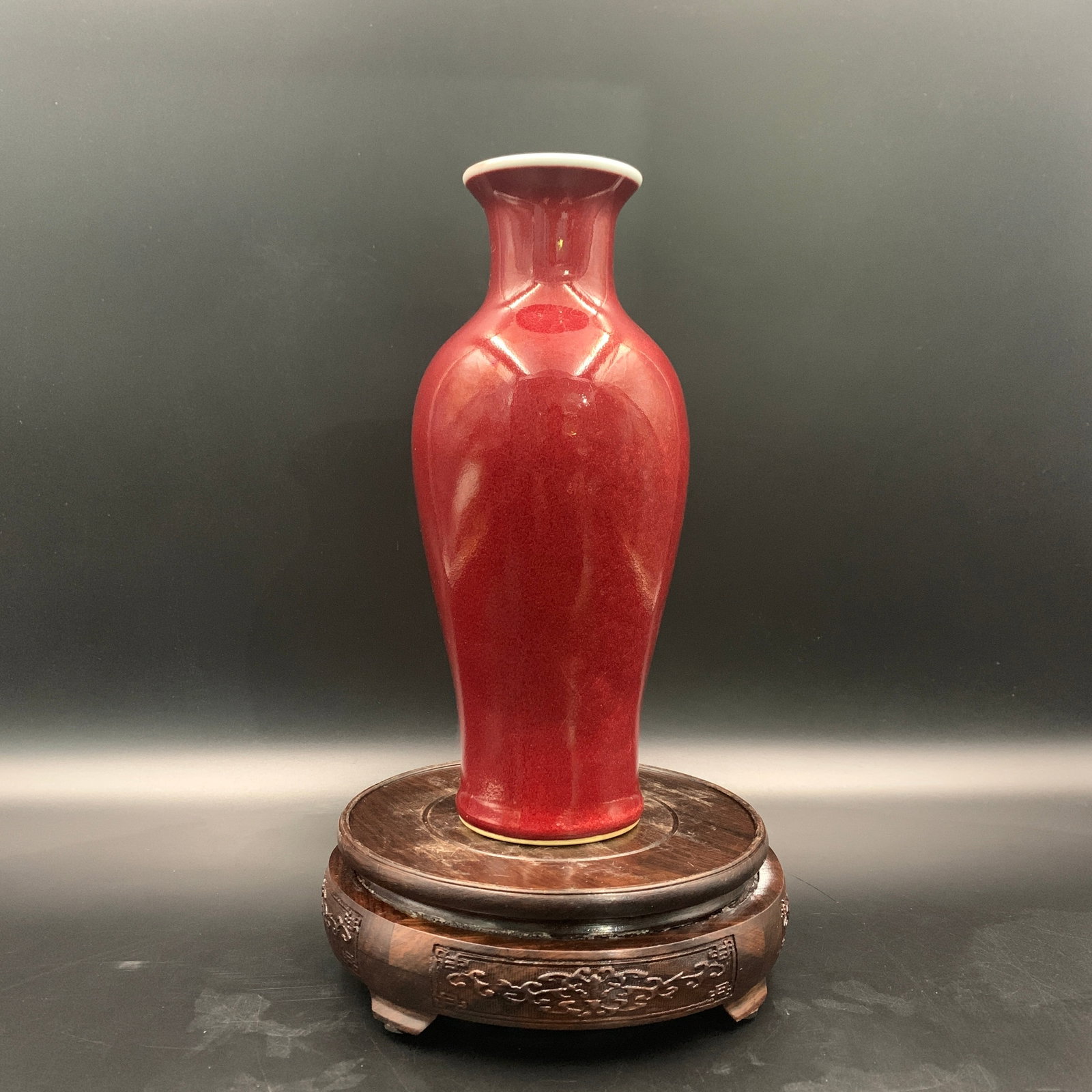 LANGYAO RED (OXBLOOD) BALUSTER VASE (1 of 5)
