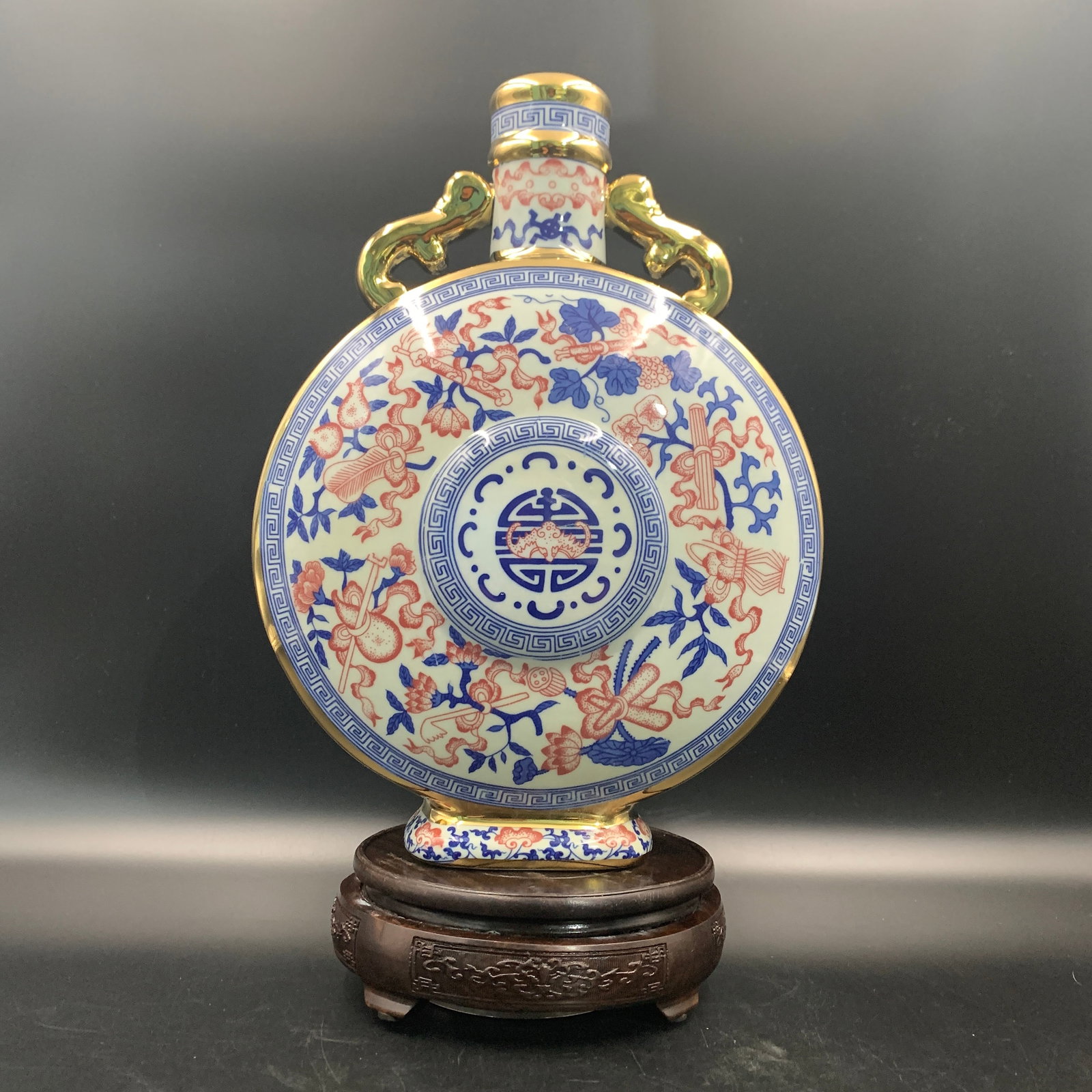 BLUE & WHITE AND UNDERGLAZE RED "EIGHT DAOIST IMMORTALS" MOONFLASK (1 of 5)
