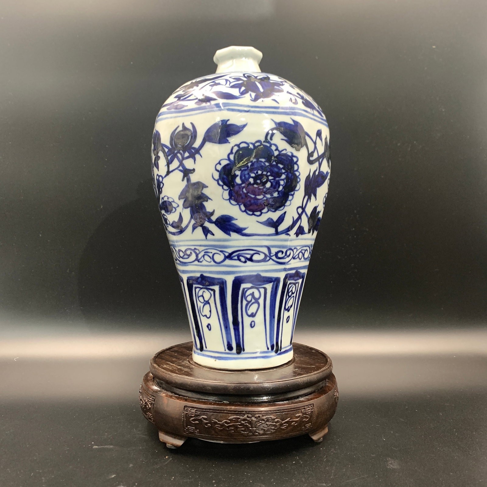 BLUE AND WHITE PEONY FLOWER PATTERN MEIPING VASE: Yuan Dynasty Style; High: 10.2 inch; Diameter: 6.3 inch; . Wooden base for display only