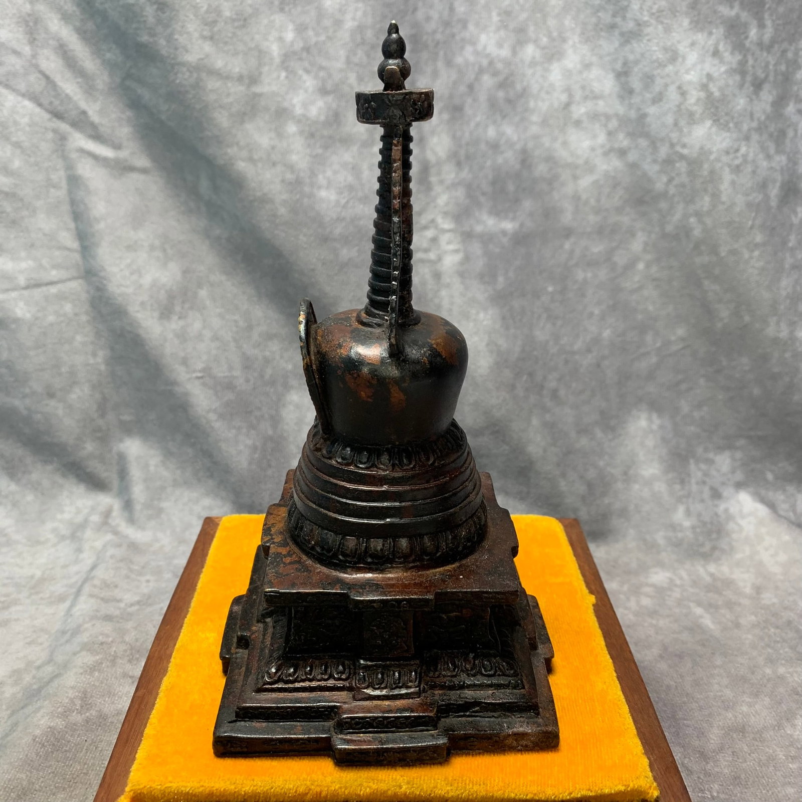 A FINE BRONZE RELIQUARY STUPA - 4
