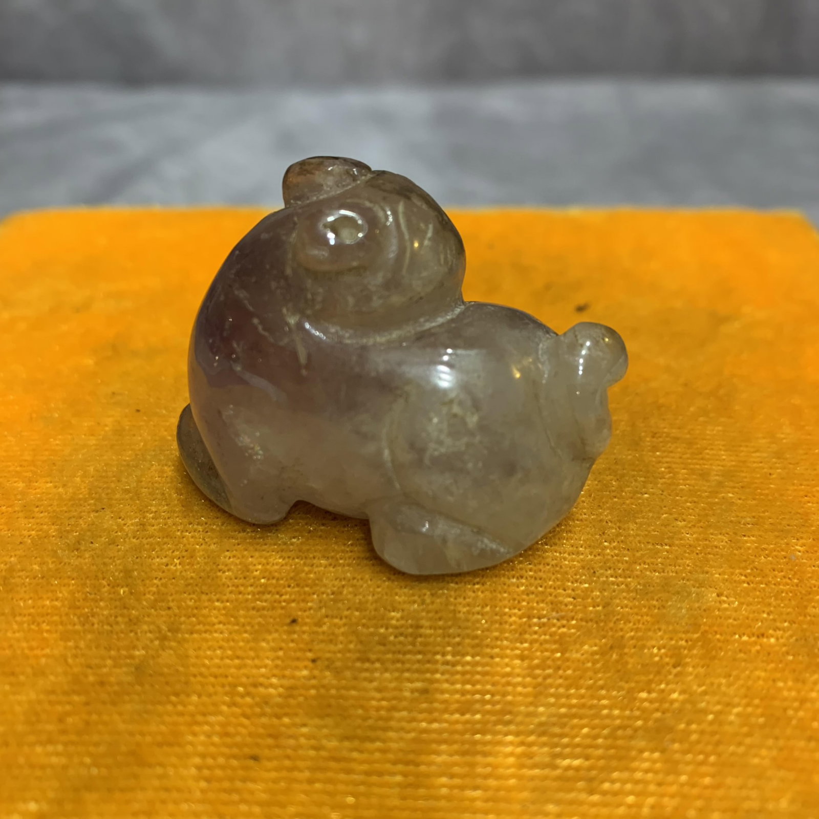 A FINE SMALL CRYSTAL MADE LION FIGURE - 2