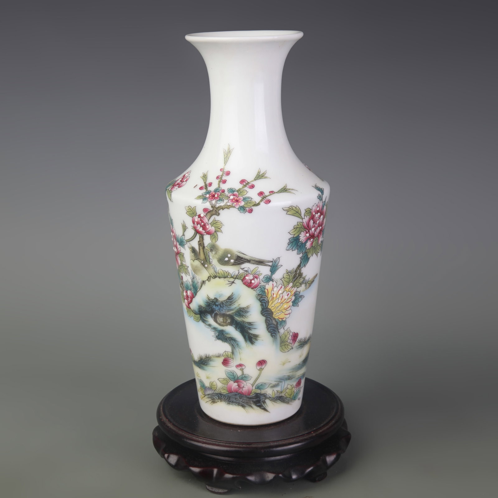 FAMILLE ROSE FLORAL AND BIRD PORCELAIN DECORATIVE VASE: Qing Dynasty Qian Long Period; Diameter: 2.9 inch; High: 9.6 inch; . Wooden base for display only