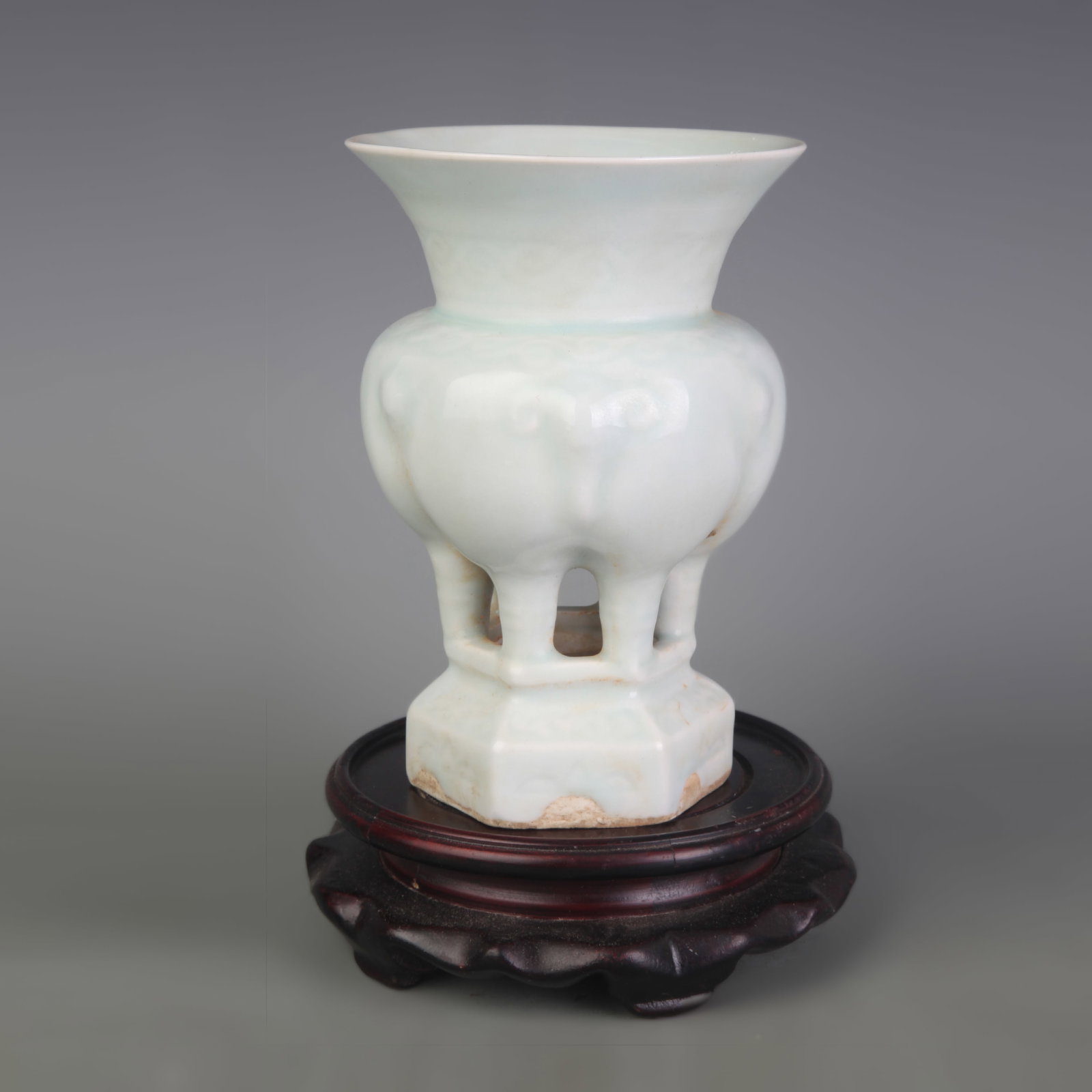 A FINE SMALL RU KILN PORCELAIN RITUAL VESSEL, SAN YANG ZUN (1 of 5)