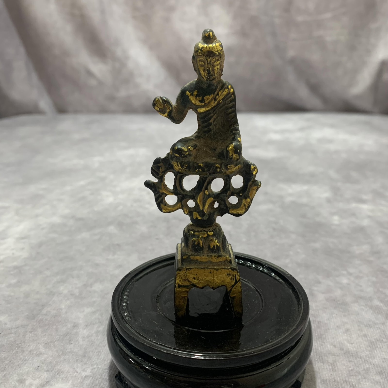 A FINE SMALL TIBETAN BUDDHIST STATUES (1 of 5)