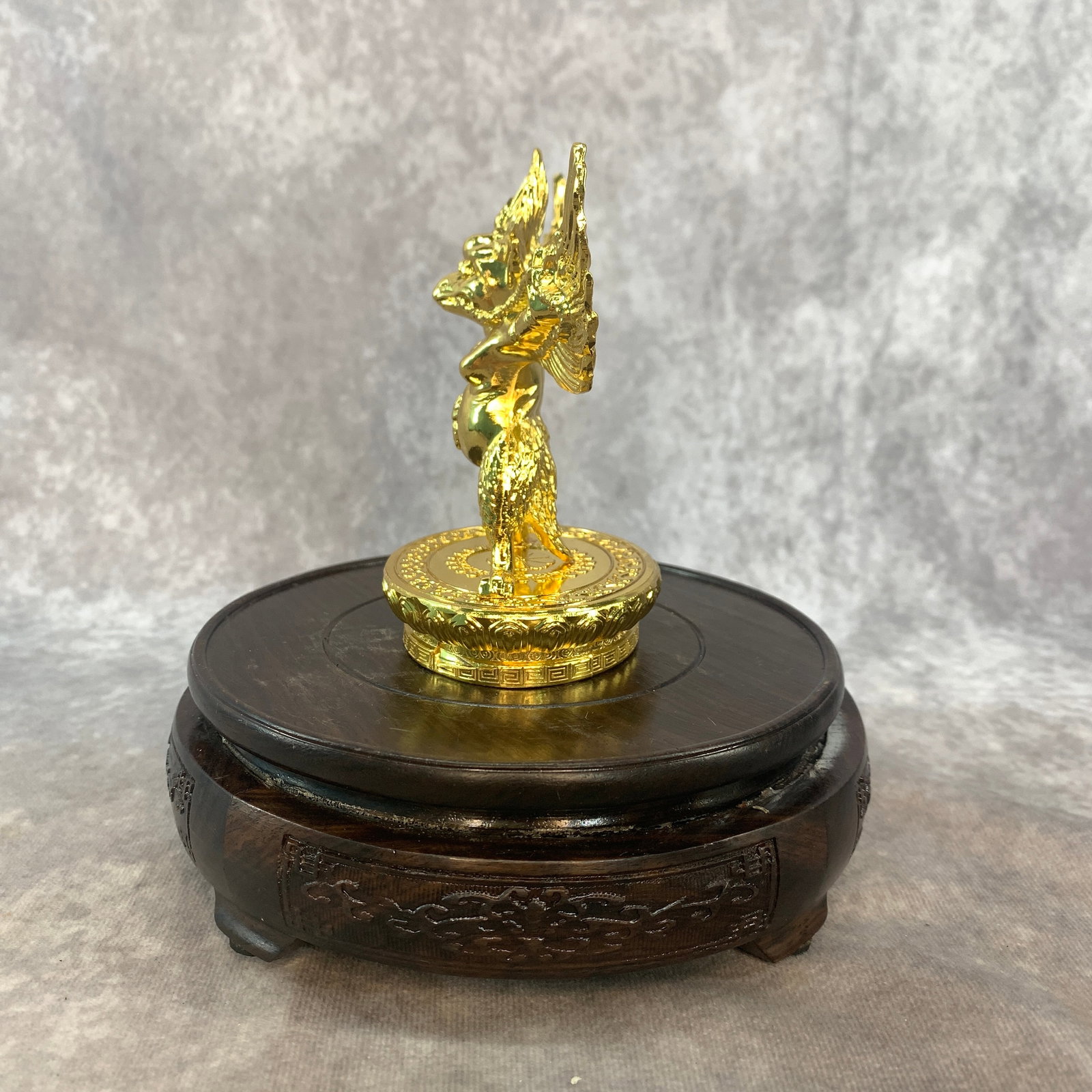A SMALL GARUDA FIGURINE - 3