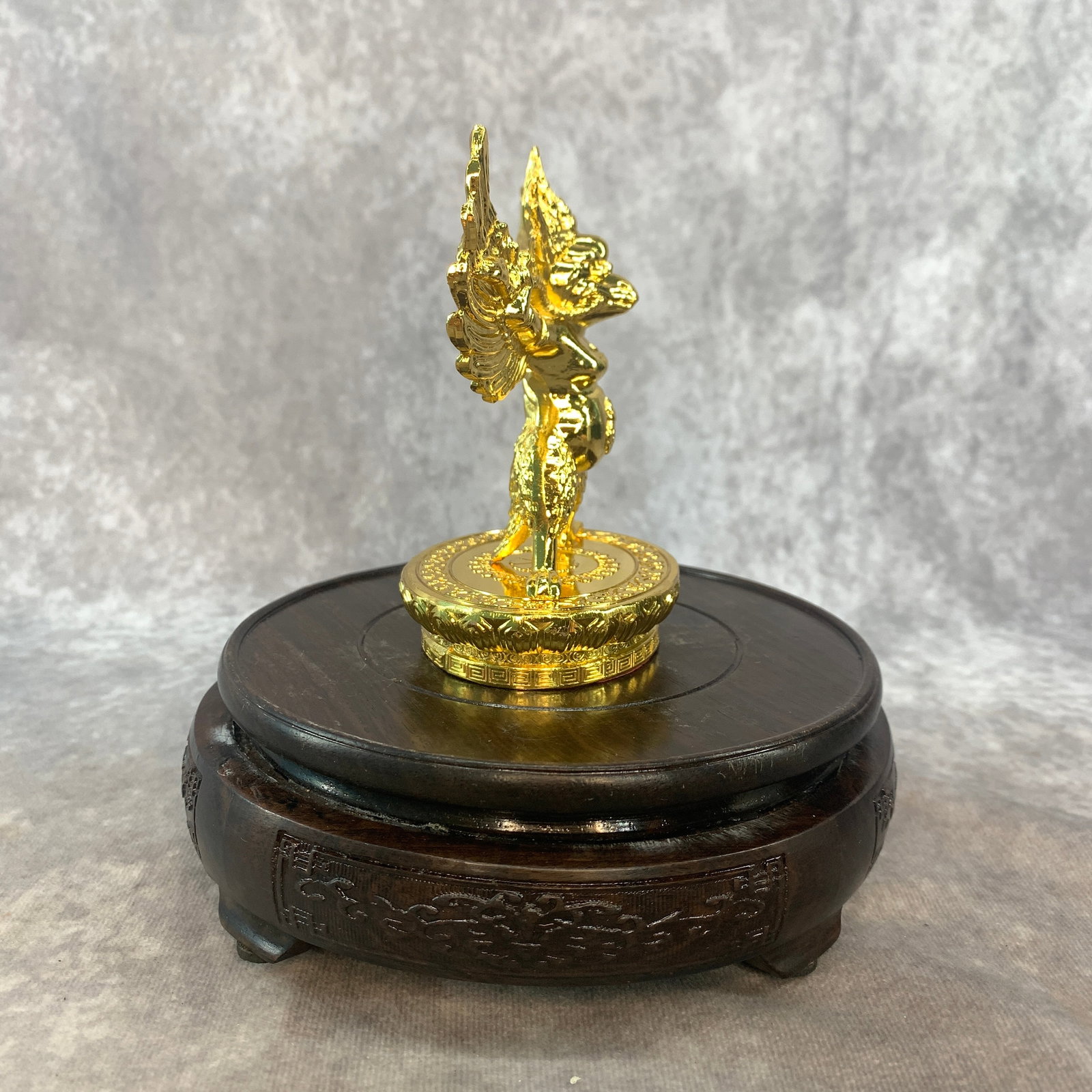 A SMALL GARUDA FIGURINE - 5