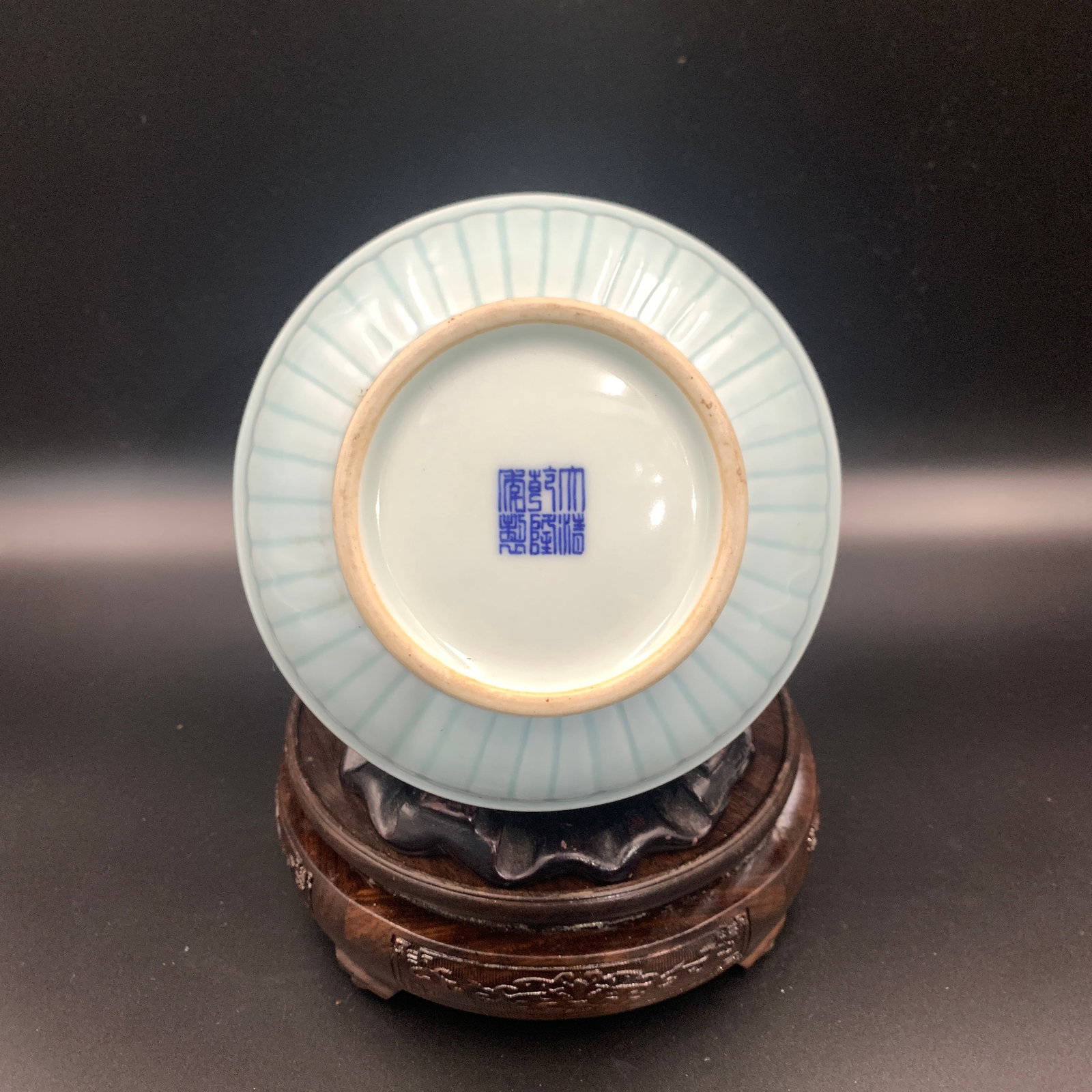 CELADON-GLAZED PORCELAIN HANDLED EWER - 5