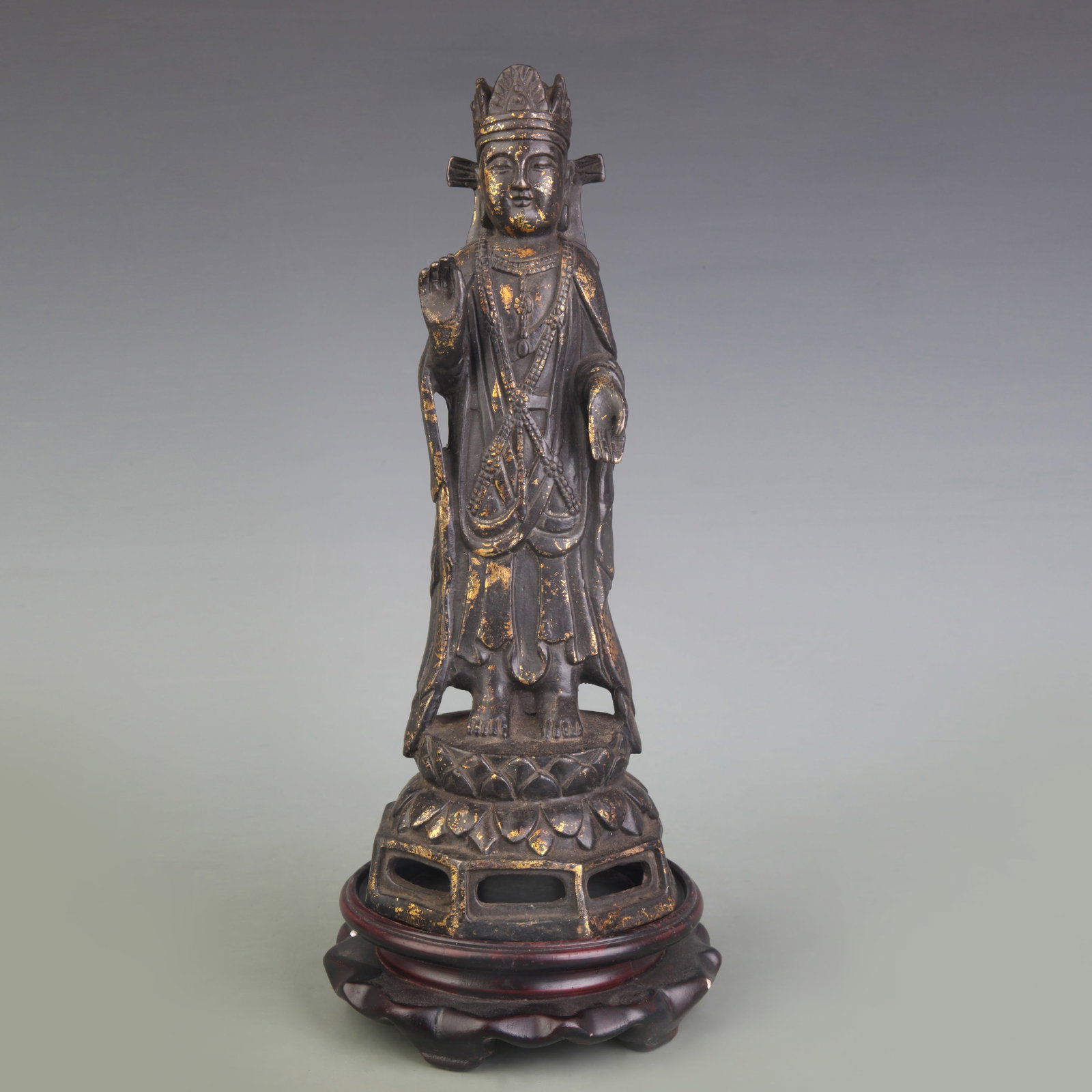 LACQUER-GILT BRONZE STATUE OF GUANYIN (THE BODHISATTVA OF COMPASSION): Qing Dynasty; High: 10.4inch;;Wooden base for picture and display only.
