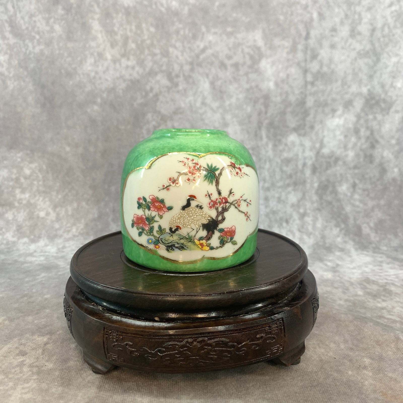 APPLE-GREEN GROUND FAMILLE ROSE WATER COUPE: Qing Dynasty; High: 3.2 inch; Diameter: 3.6 inch; ;Wooden base for picture and display only.