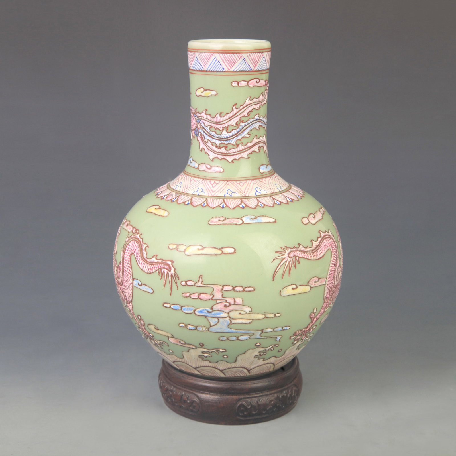 CELADON GROUND DRAGON PATTERN GLOBE PORCELAIN VASE - 4