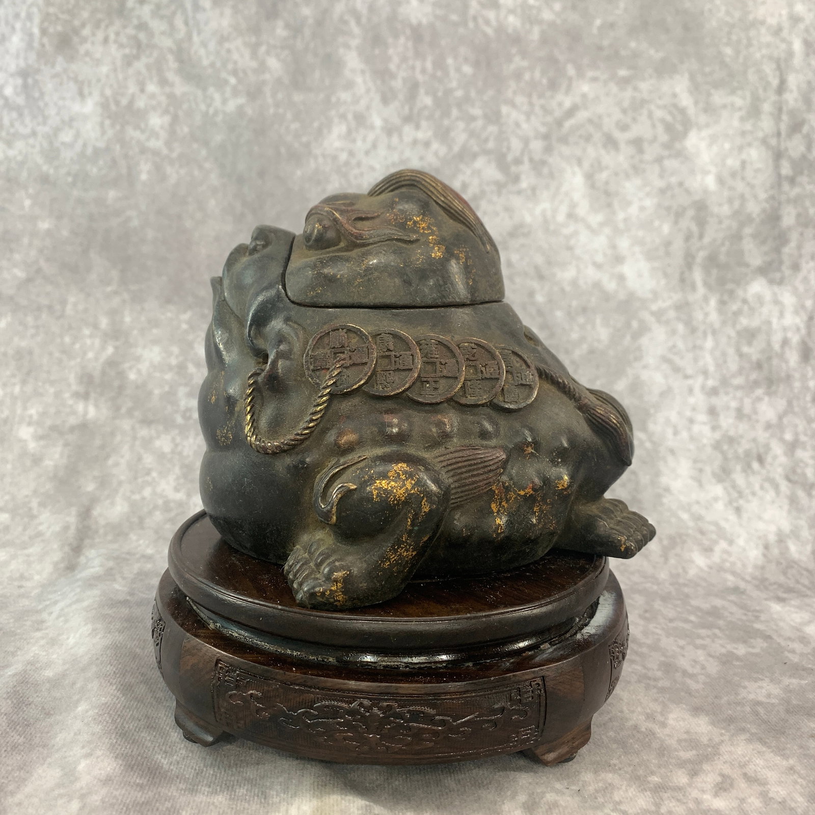 BRONZE THREE-LEGGED MONEY TOAD CENSER: Ming Dynasty Style; Long: 3.9 inch; Width: 2.8 inch; High: 5.6 inch; ;Wooden base for picture and display only.