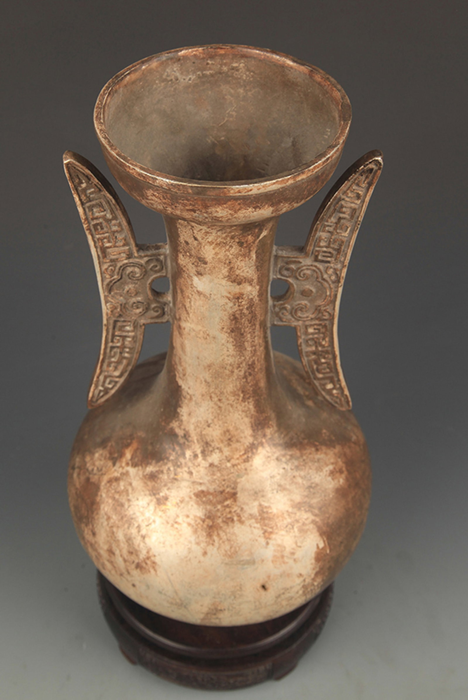SILVER-PLATED TWIN-HANDLED COVERED VASE - 4