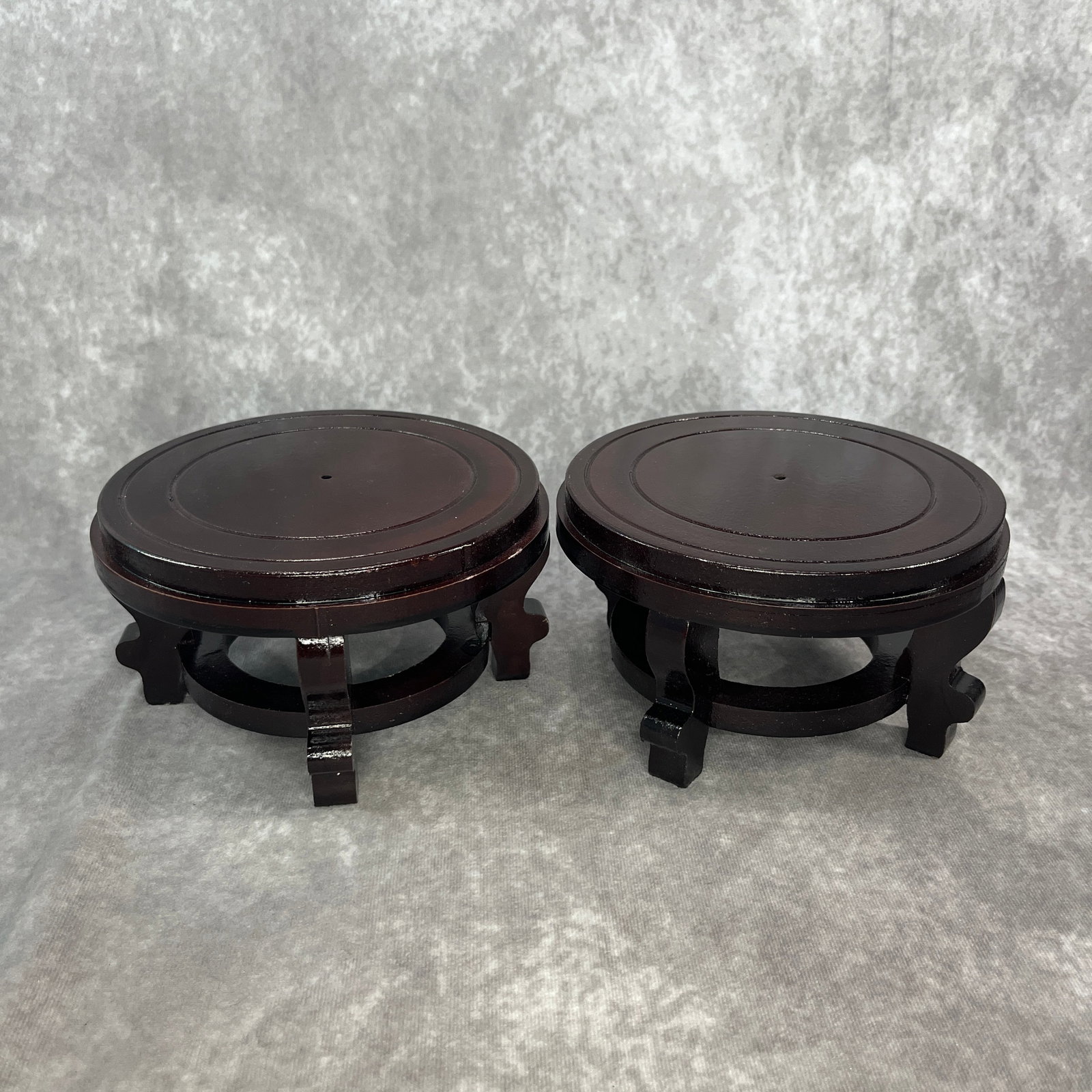 GROUP OF HARDWOOD MADE DISPLAY STAND: Modern; High: 3.8 inch; Diameter: 6.95 inch. ;Wooden base for picture and display only.