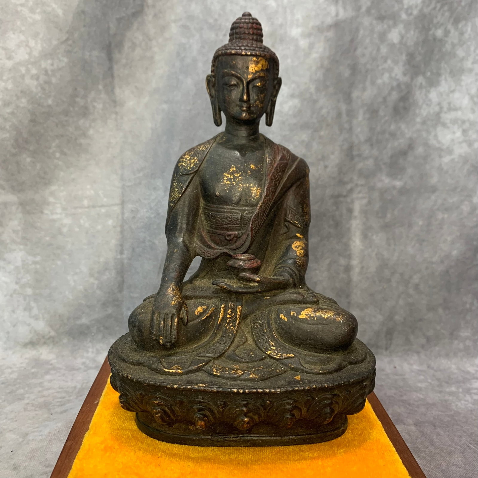 A FINE BRONZE MAITREYA BUDDHA STATUE: Qing Dynasty; High: 7.9 inch; Width: 5.1 inch; Long: 3.8 inch ;Wooden base for picture and display only.